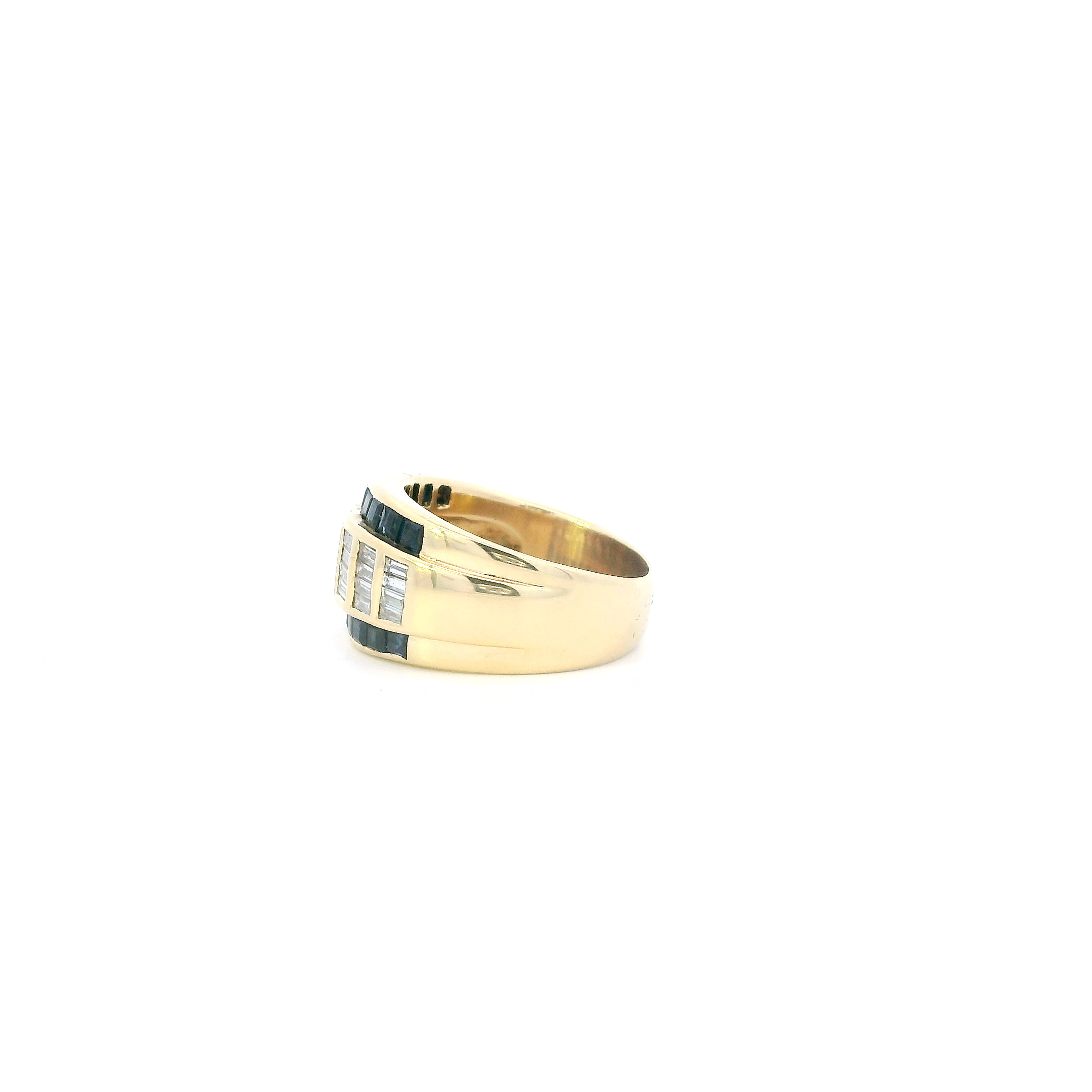 18K Yellow Gold Diamonds & Sapphire Womens Ring - 0.42ct