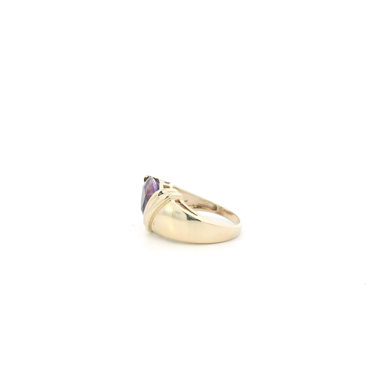 10K Yellow Gold Trillion Amethyst Womens Ring