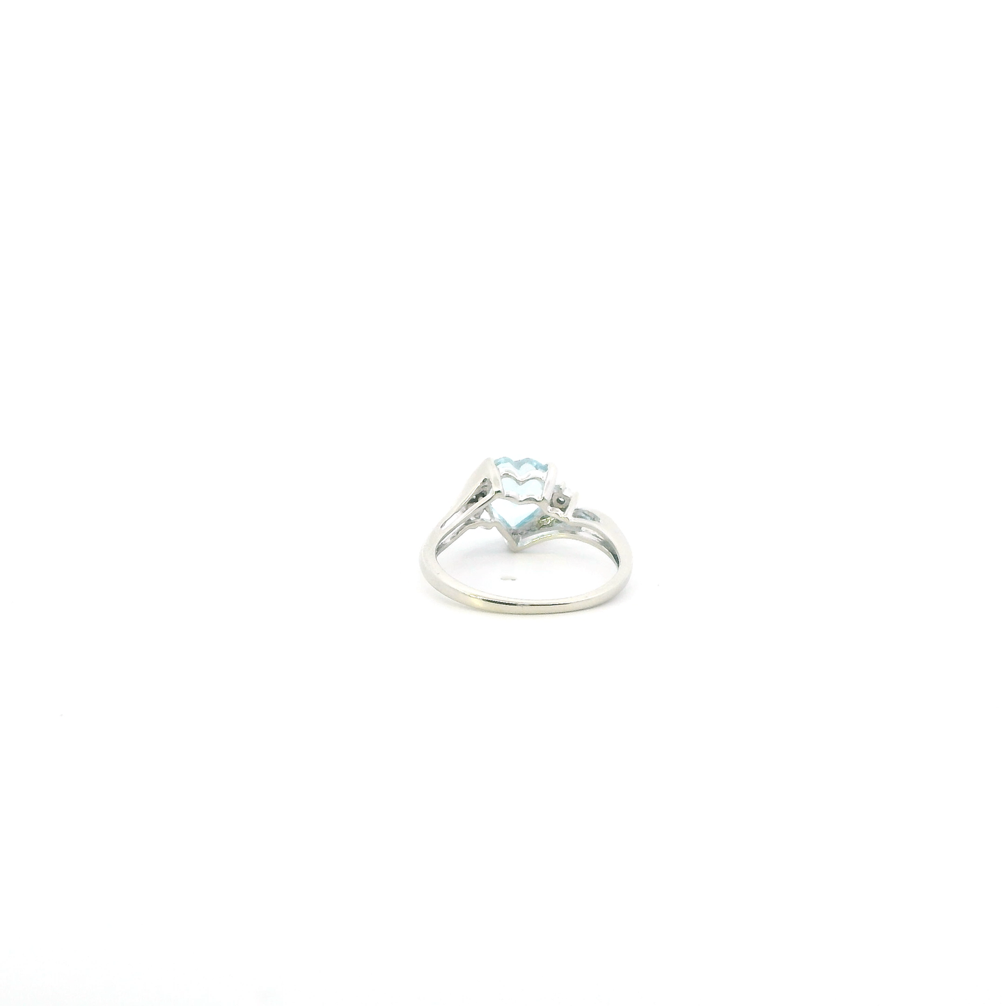 10K White Gold Aquamarine Heart Womens Ring