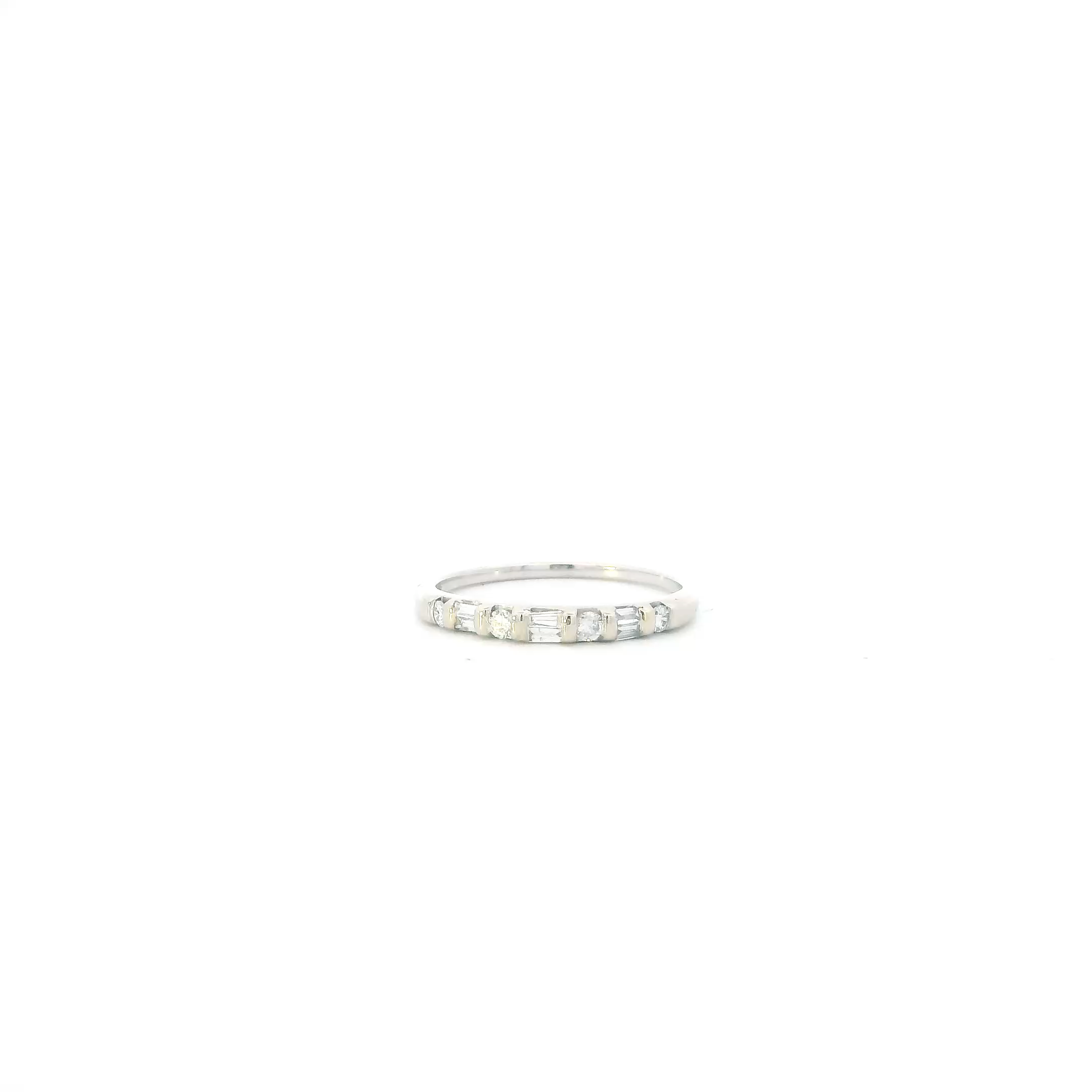14K White Gold Diamond Womens Ring - 0.45ct