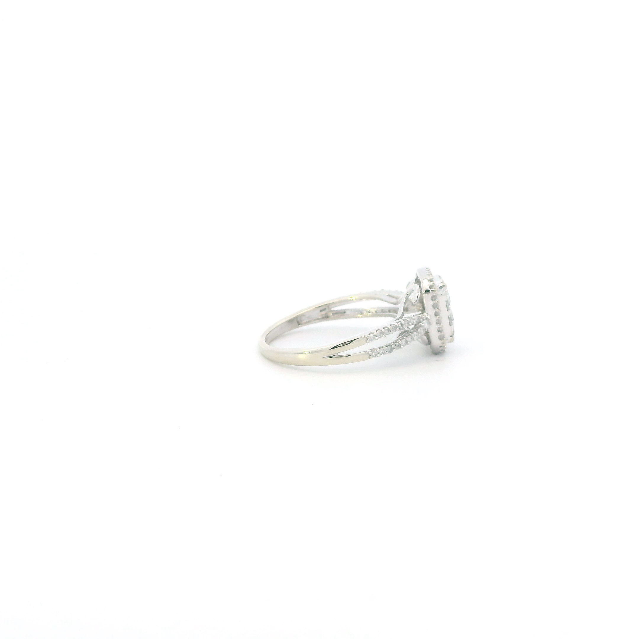 10K White Gold Diamonds Womens Ring - 0.44ct