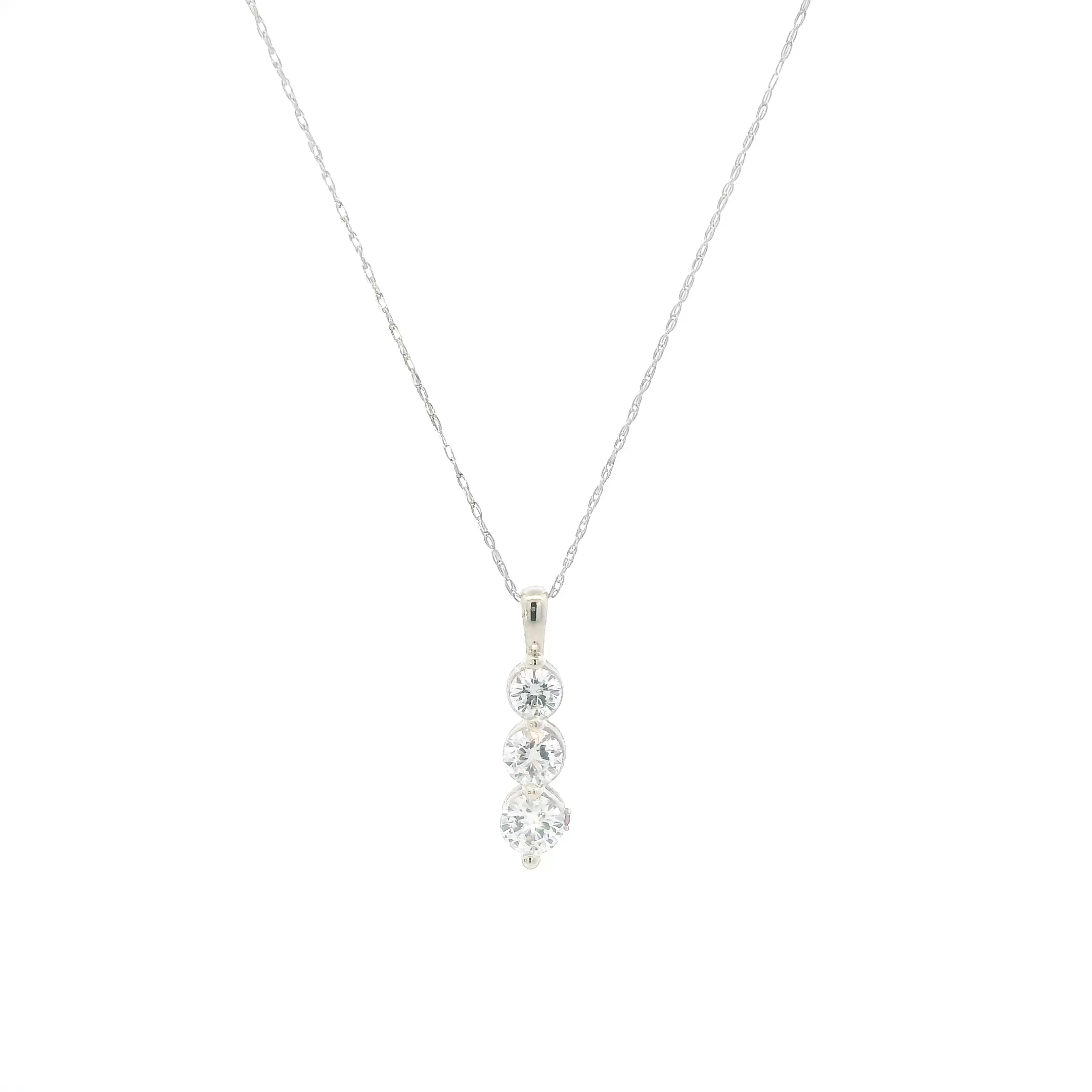 10K White Gold Lab Diamond Pendant & 19