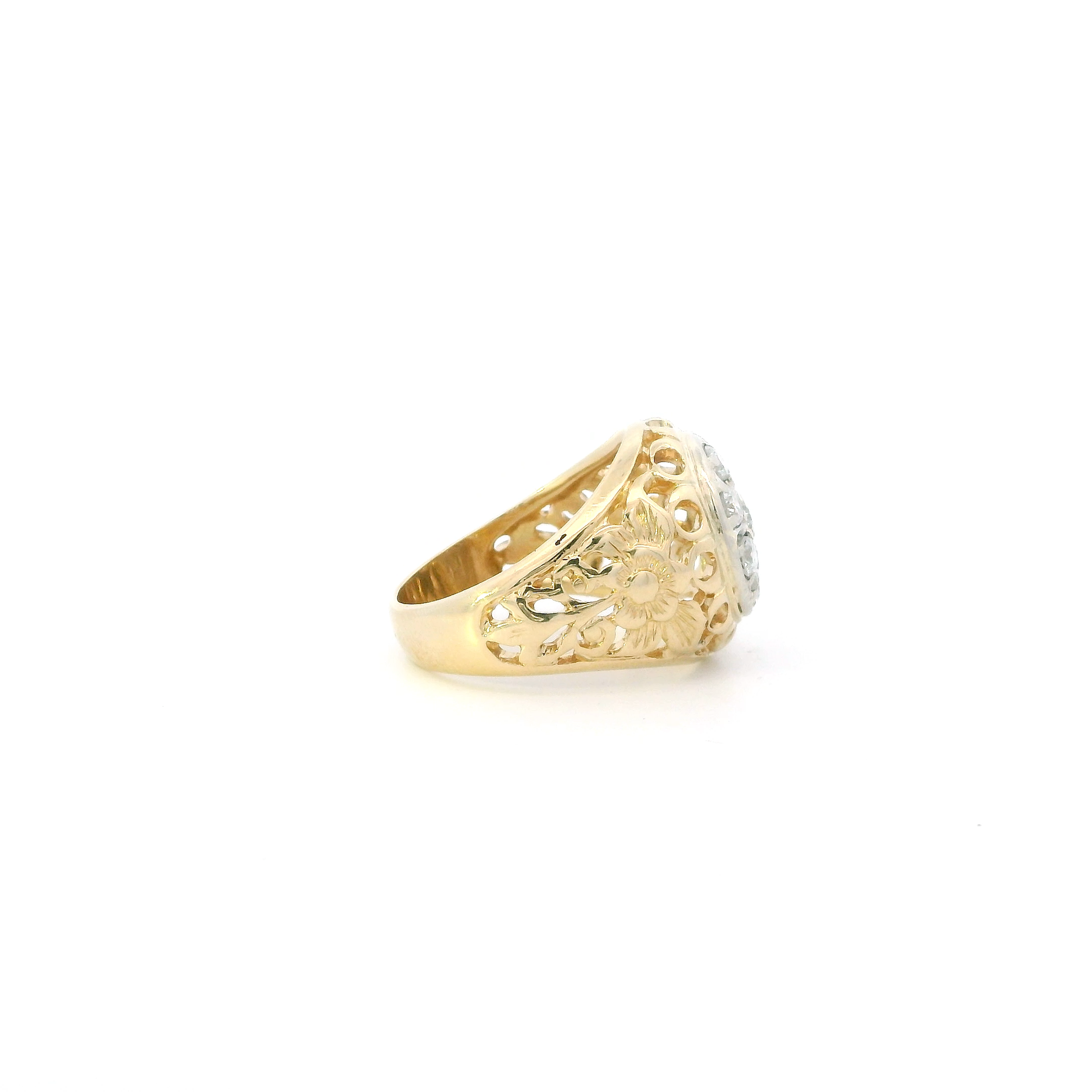 14K Yellow Gold Diamonds Floral Womens Ring - 0.90ct