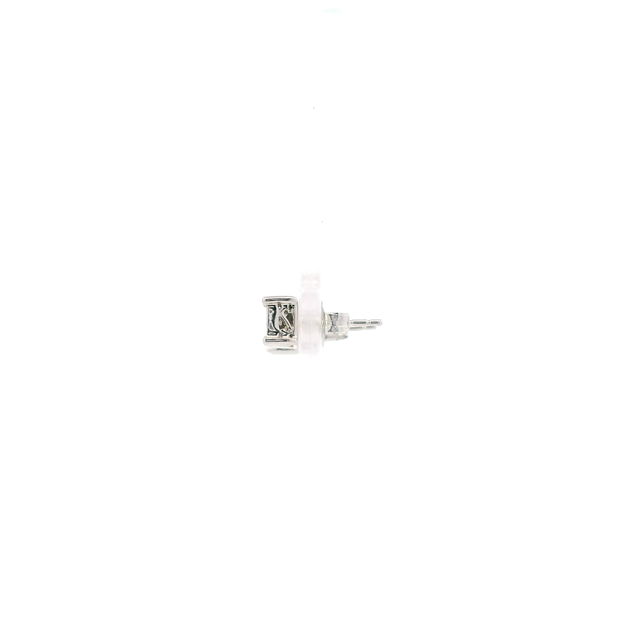 14K White Gold Diamonds Earrings - 0.36ct