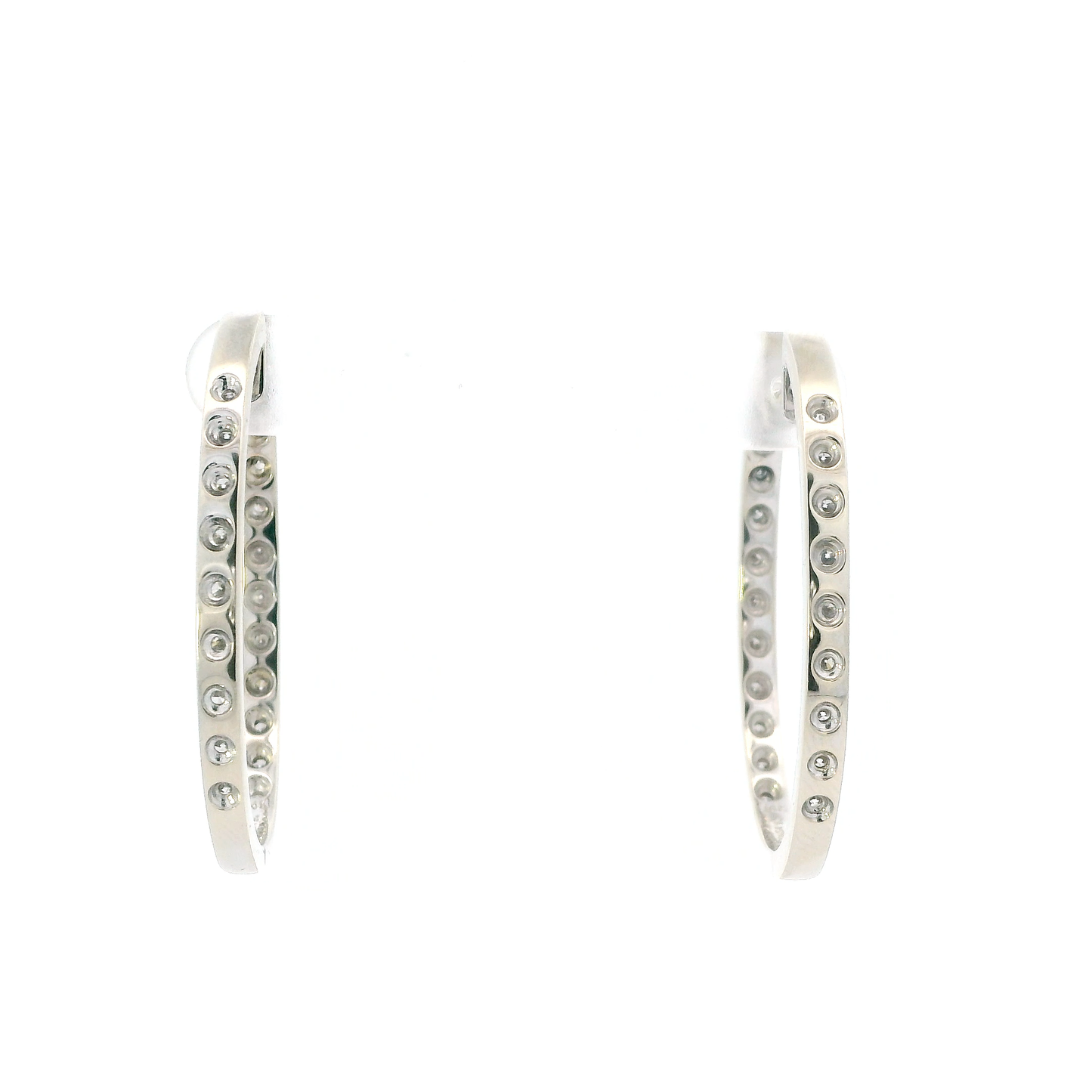 14K White Gold Diamond Oval Hoop Earrings - 0.80ct
