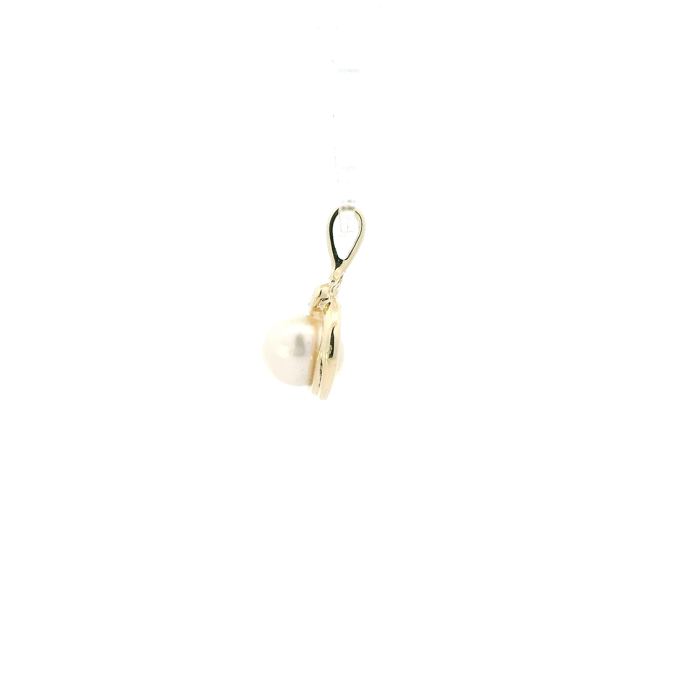 14K Yellow Gold Pearl Pendant