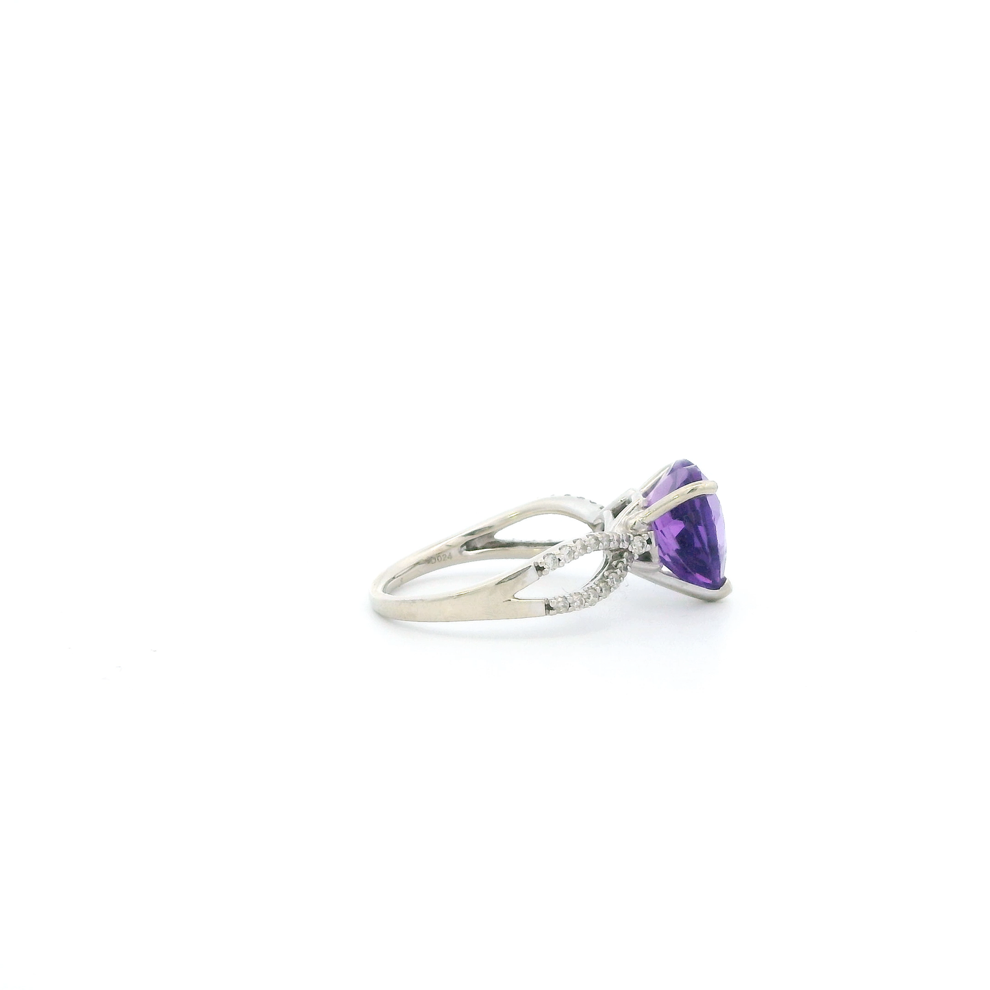 14K White Gold Amethyst & Diamond Womens Ring - 0.26ct