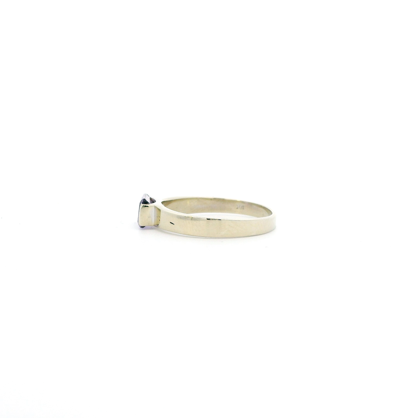 14K White Gold Amethyst Womens Ring
