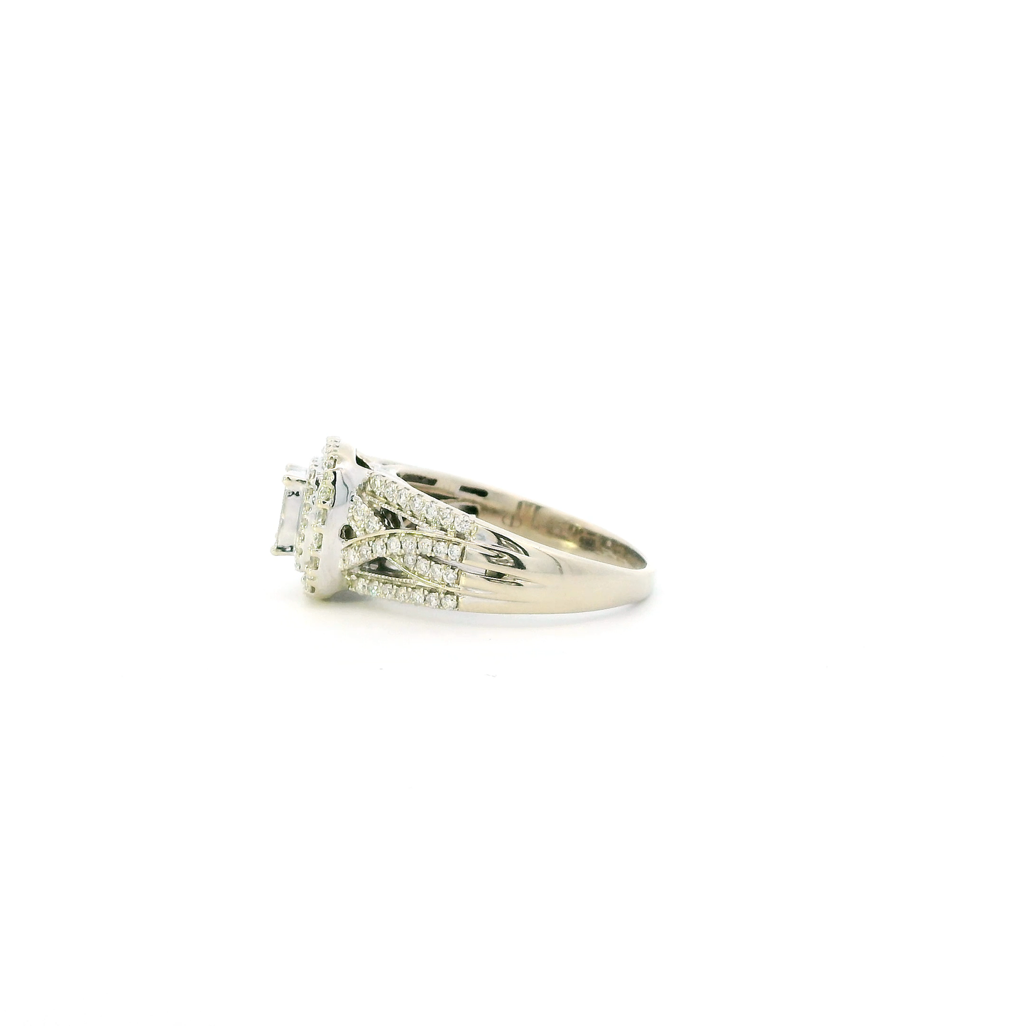 14K White Gold Square Diamond Womens Ring - 0.80ct