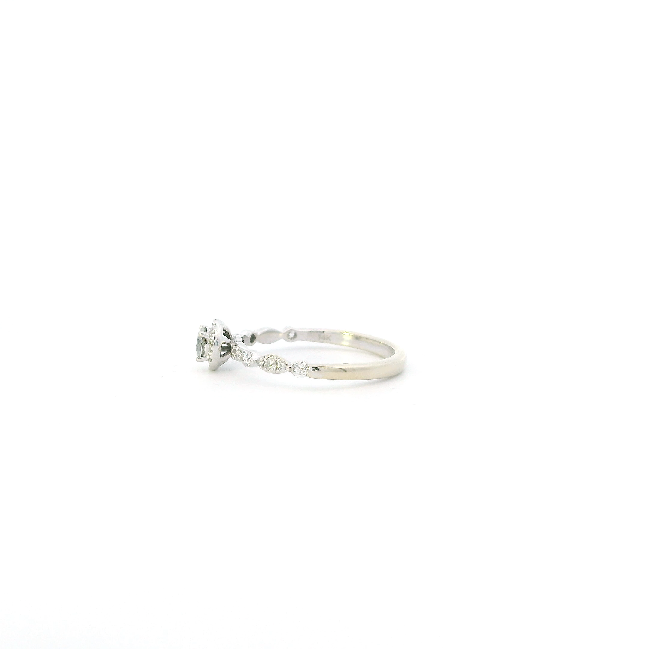 14K White Gold Diamond Womens Ring - 0.40ct