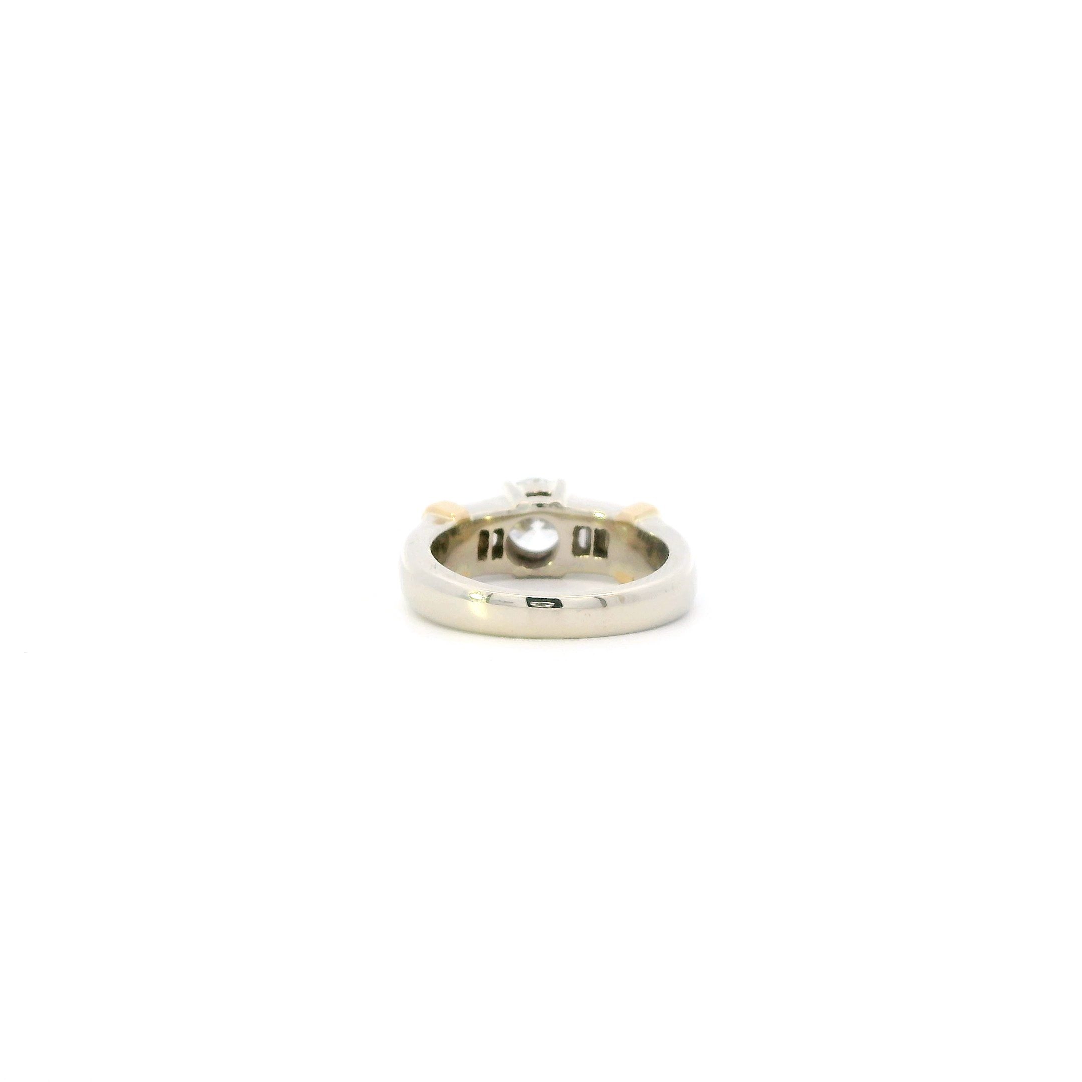 14K White & Yellow Gold Diamond Womens Ring - 1.37ct