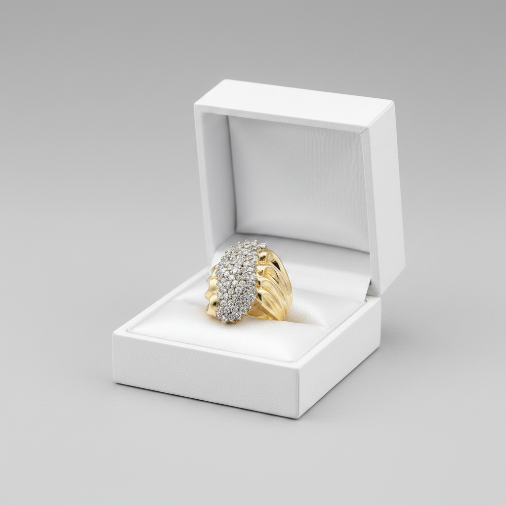 10K Yellow Gold Diamond Womens Ring - 0.82ct