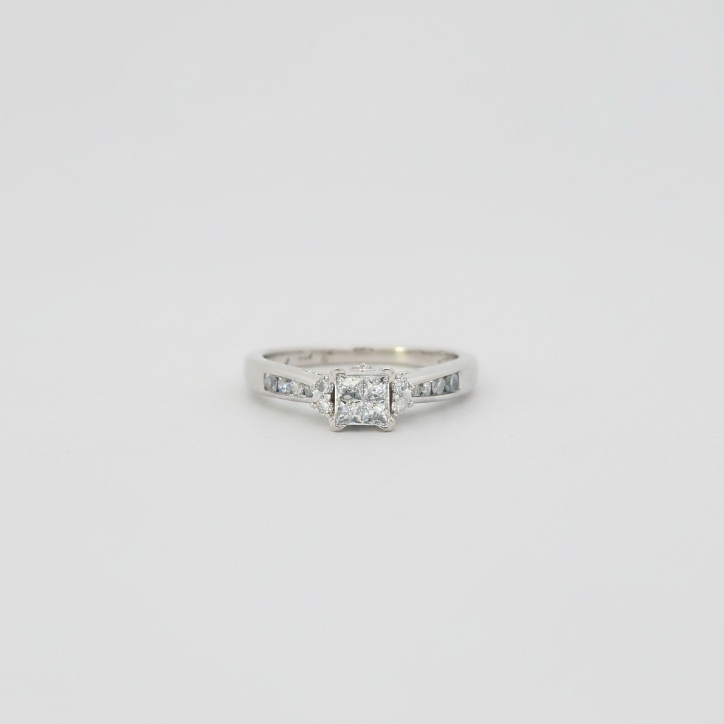 10K White Gold Diamond Womens Ring - 0.34ct