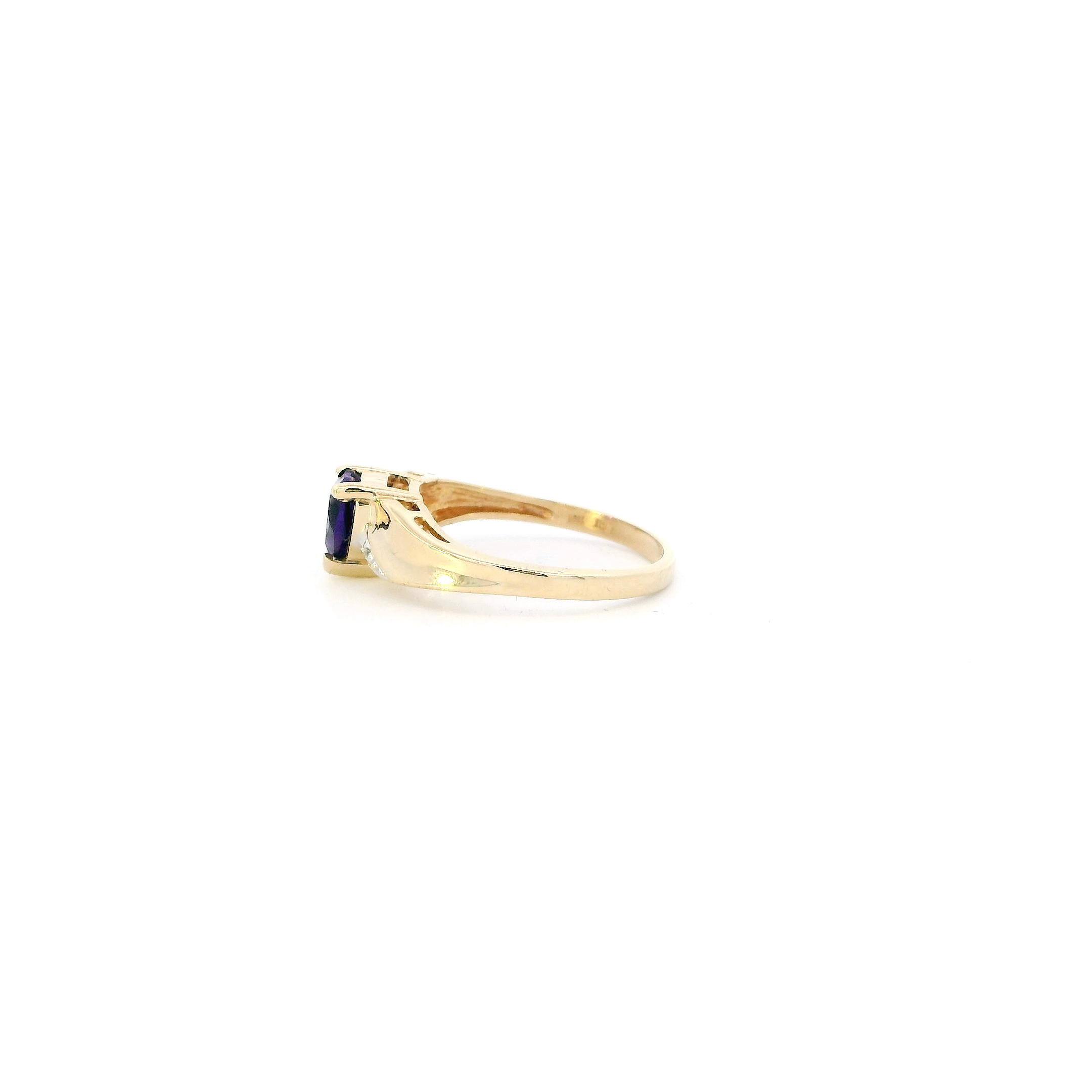 10K Yellow Gold Synthetic Heart Amethyst Womens Ring