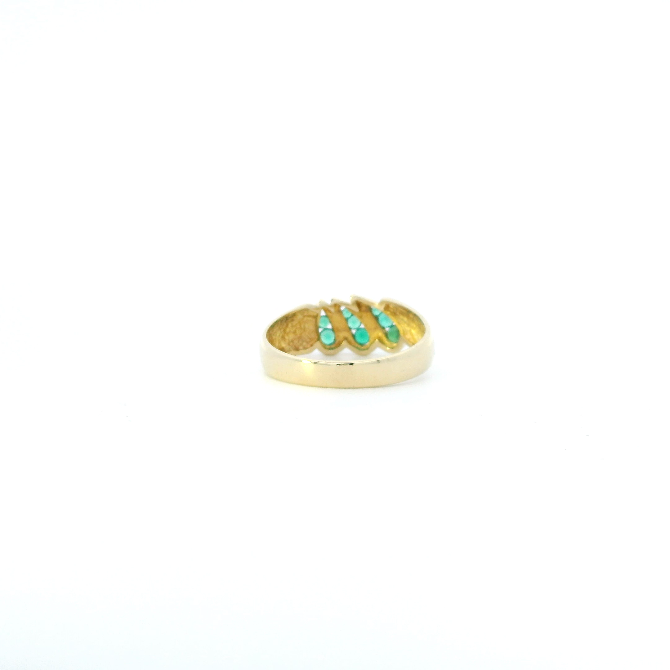 14K Yellow Gold Emerald Slanted Design Womens Ring