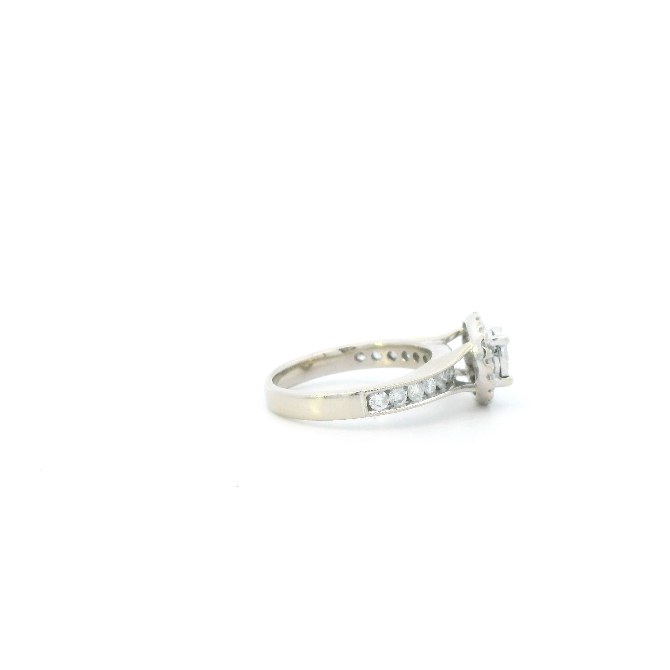 14K White Gold Diamond Womens Ring - 1.06ct
