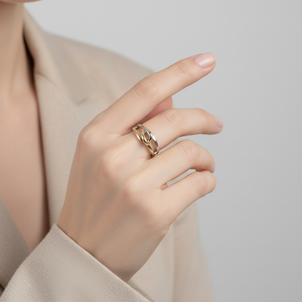 14K Yellow & White Gold Interlocking Womens Ring
