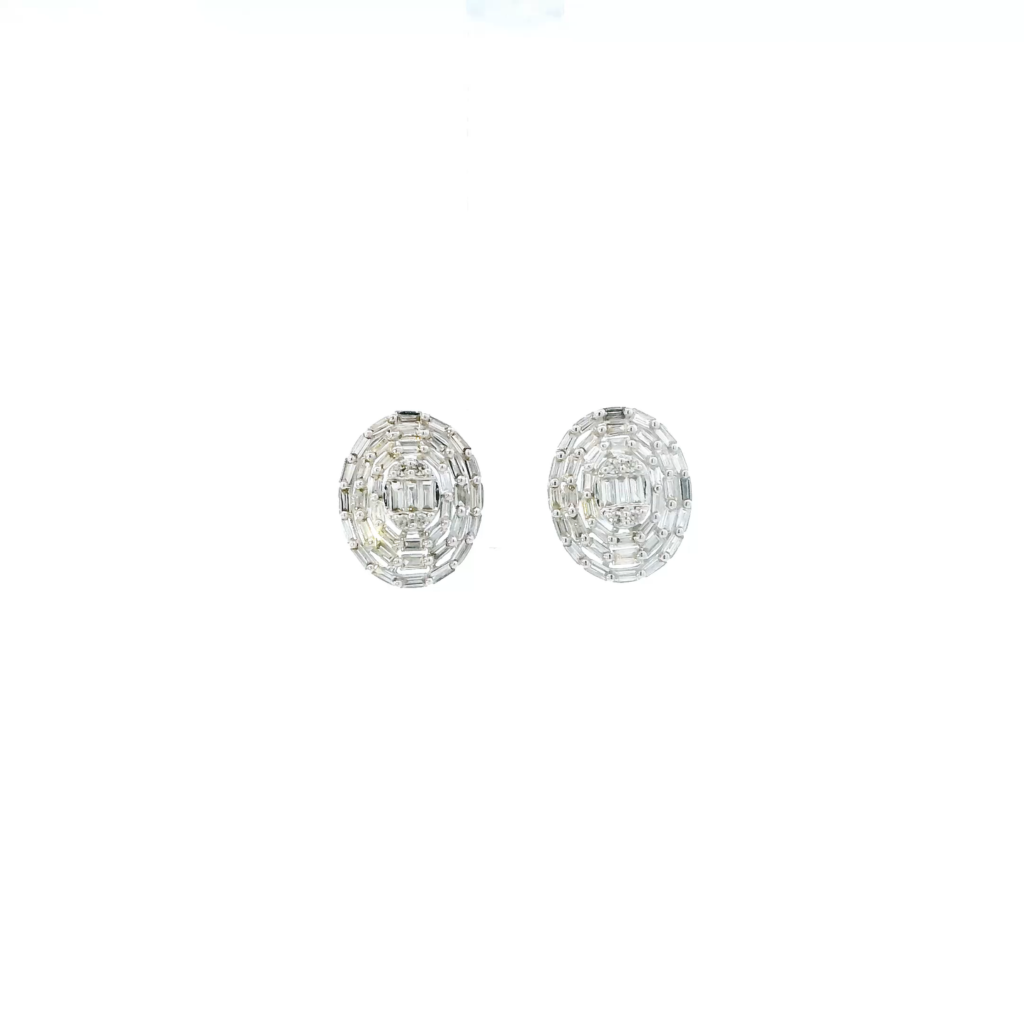 18K White Gold Diamond Oval Earrings - 0.50ct