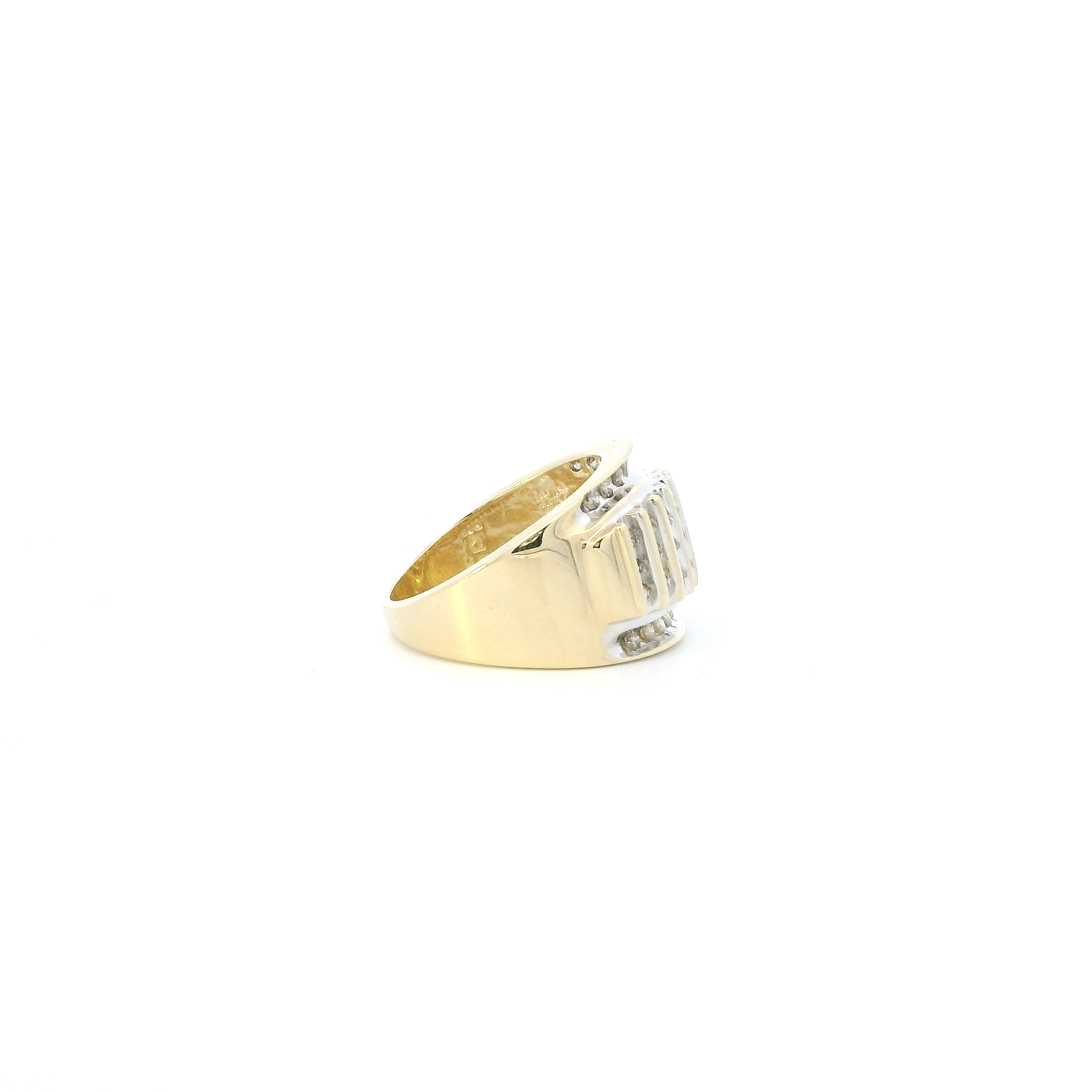 10K Yellow Gold Diamond Womens Ring - 0.68ct