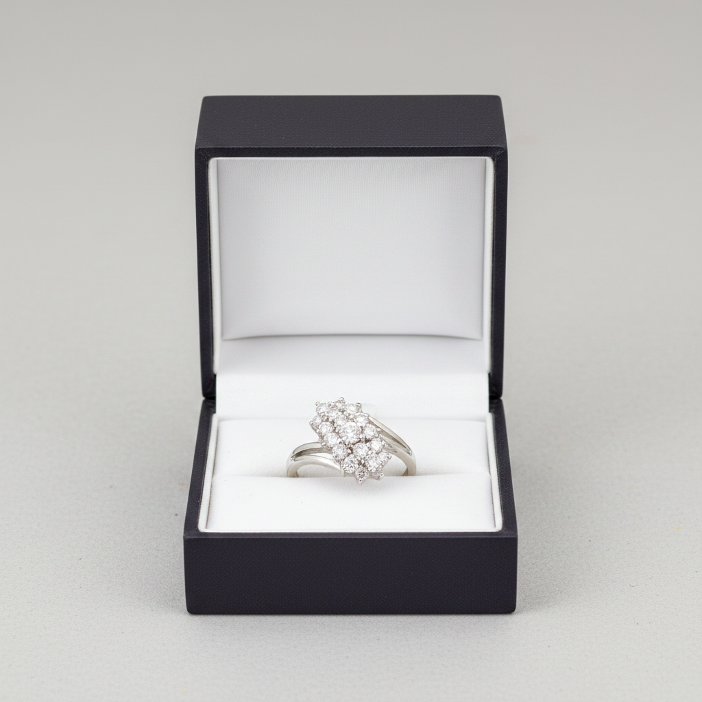 14K White Gold Diamond Womens Ring - 0.90ct