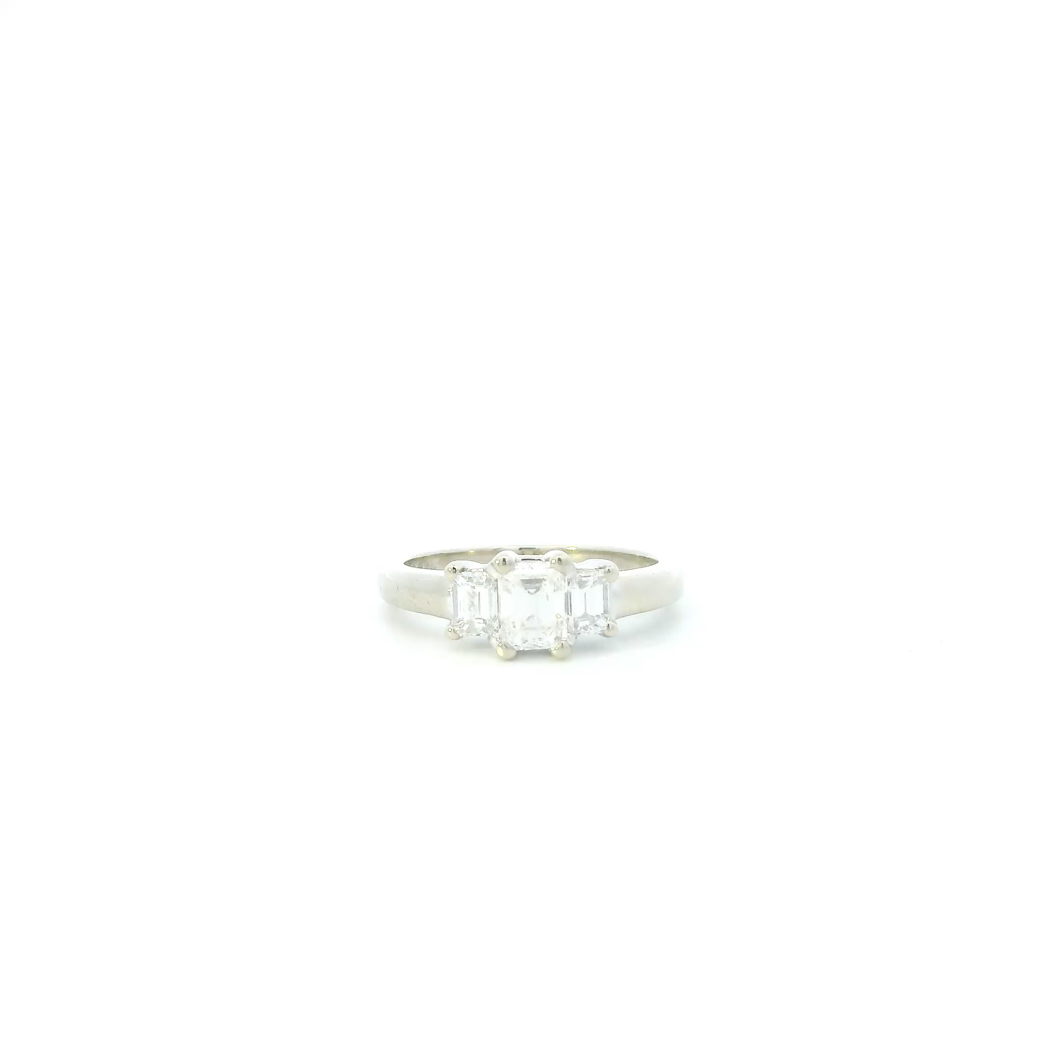 14K White Gold Diamond Womens Ring - 0.90ct