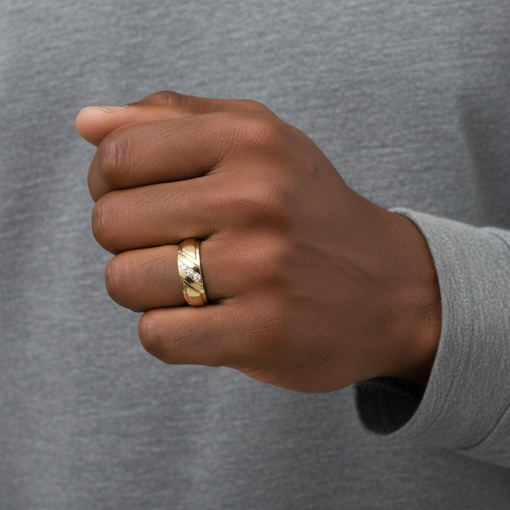 14K Yellow Gold Diamond Mens Ring - 0.10ct