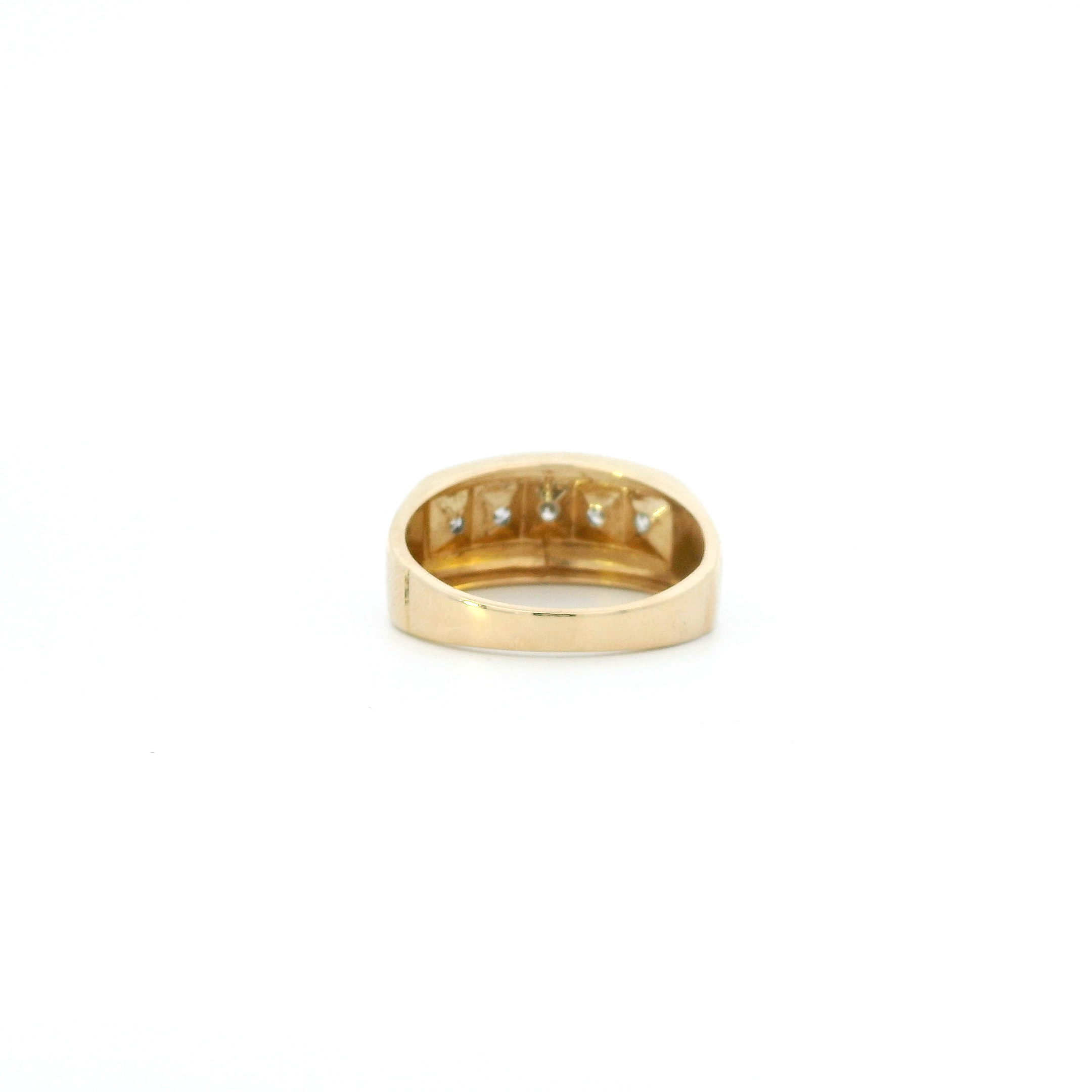 10K Yellow Gold Diamond Mens Ring - 0.50ct