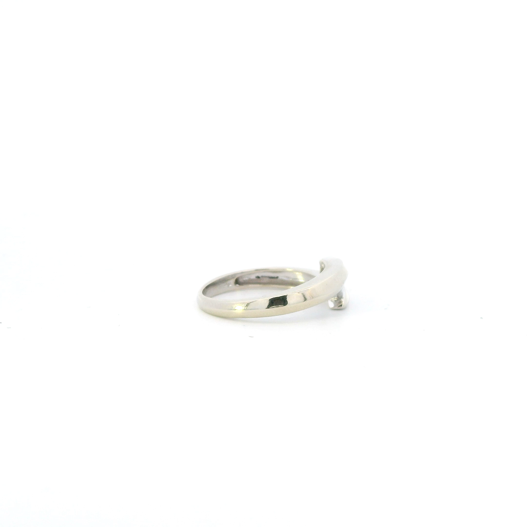 14K White Gold Diamond Womens Ring - 0.15ct