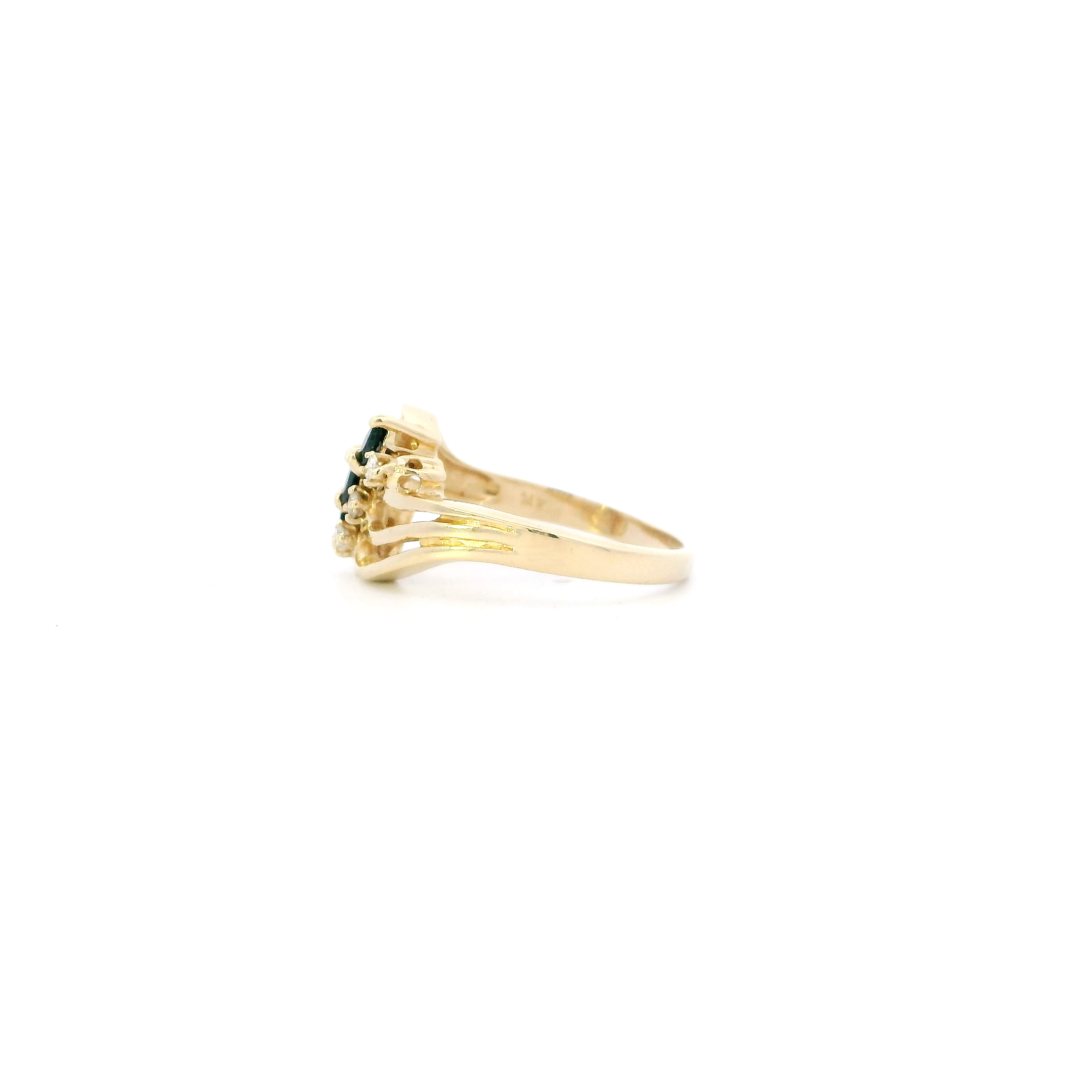 14K Yellow Gold Sapphire & Diamond Womens Ring - 0.06ct