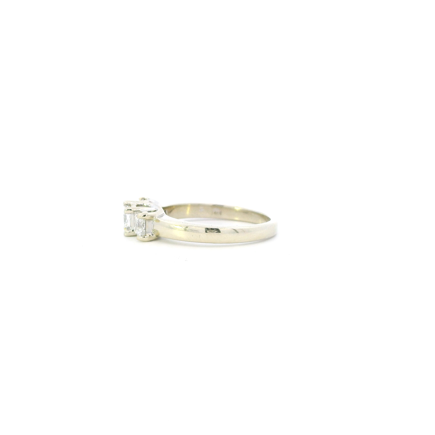 14K White Gold Diamond Womens Ring - 0.90ct