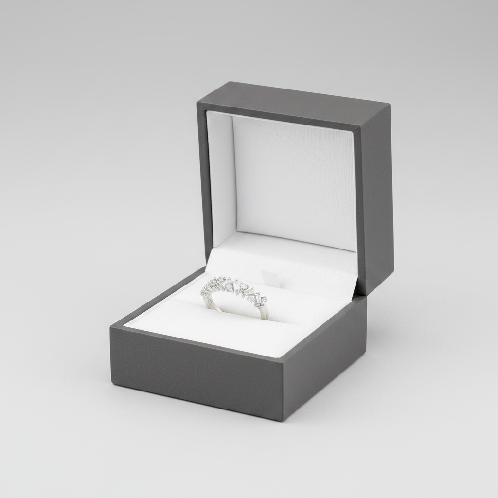 10K White Gold Diamond Womens Ring - 0.07ct