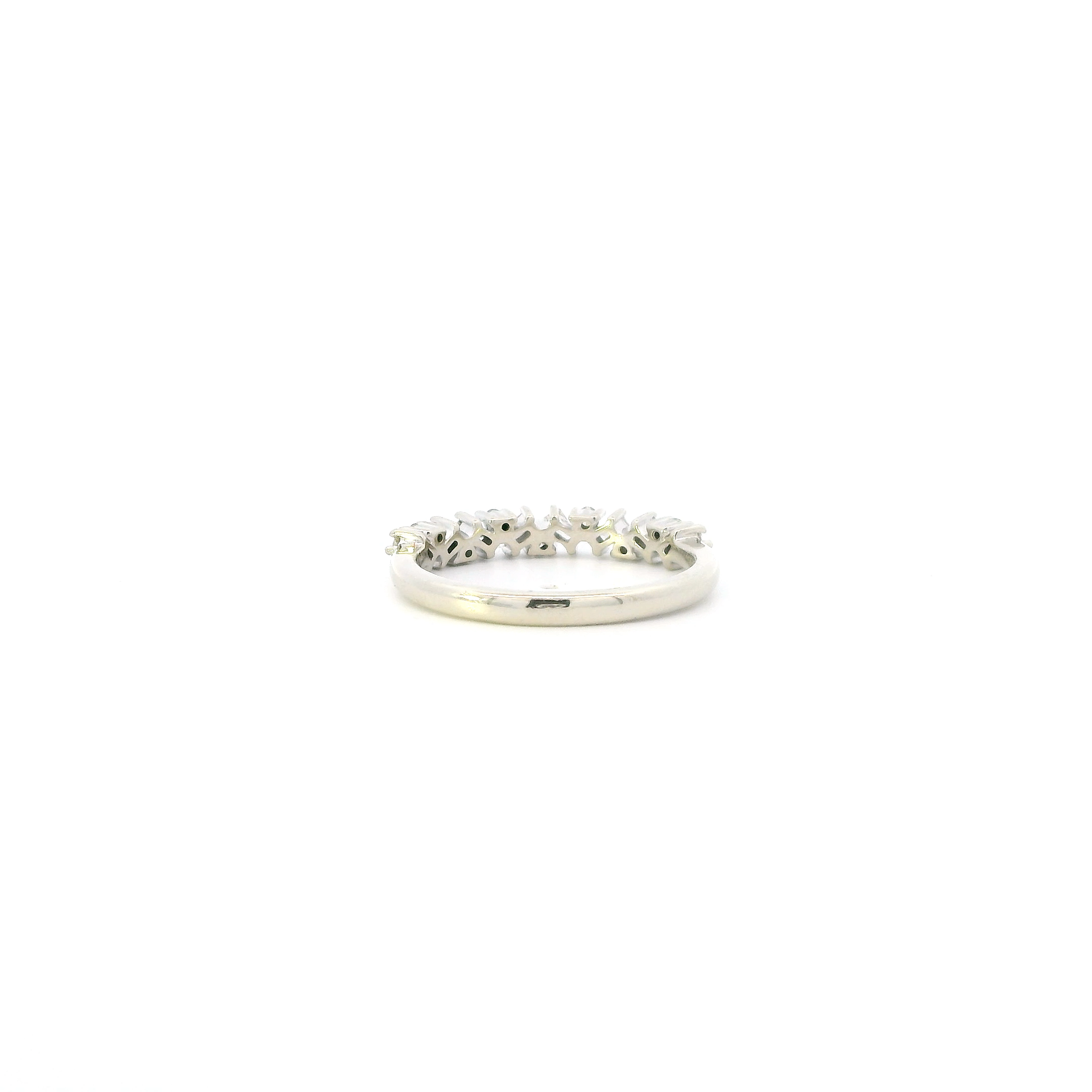 10K White Gold Diamond Womens Ring - 0.07ct