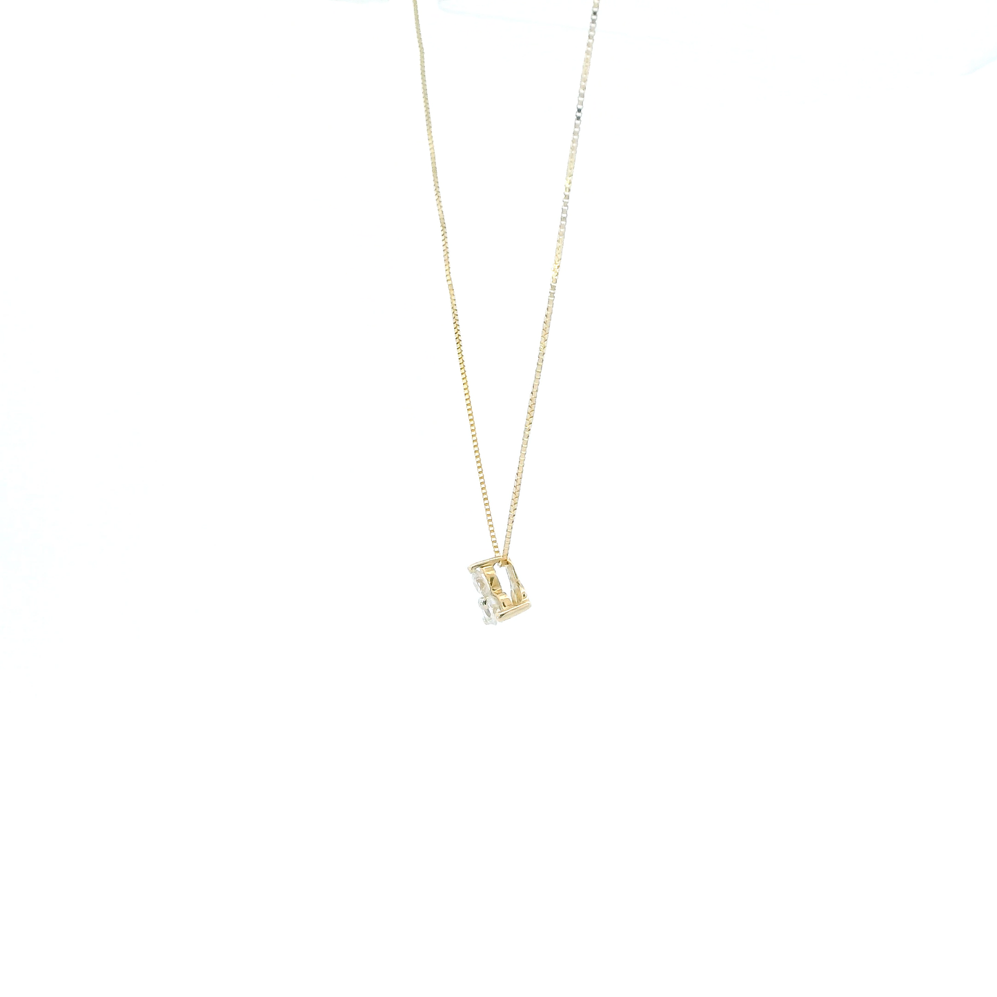 14K Yellow Gold Diamond Pendant & 18" Box Chain - 0.27ct