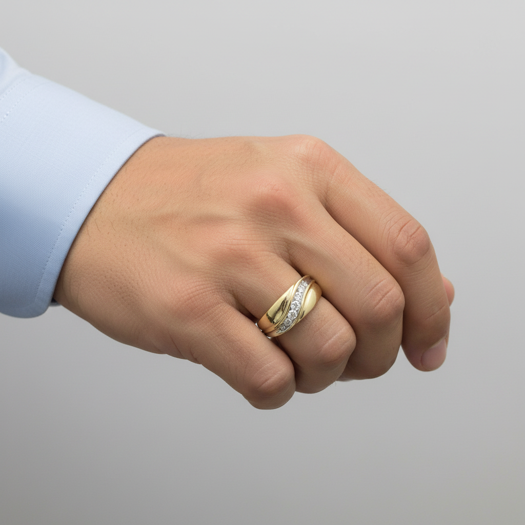 10K Yellow Gold Diamond Mens Ring - 0.20ct