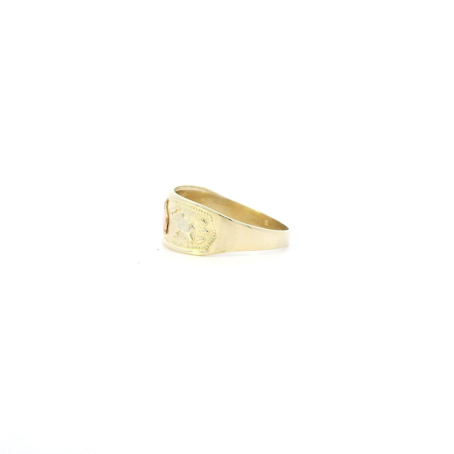 14K Yellow Gold Diamond Cut Claddagh Womens Ring
