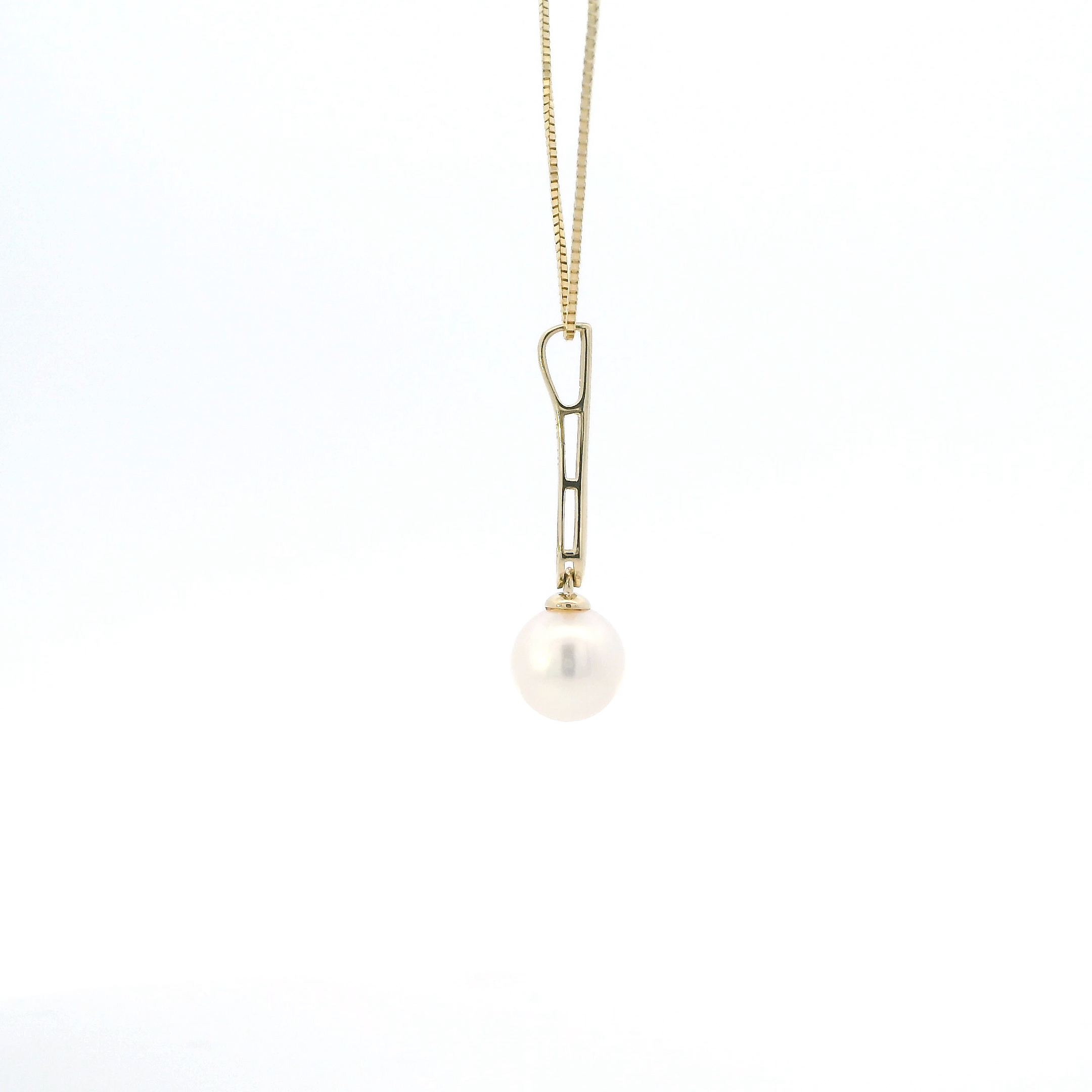 14K Yellow Gold 18