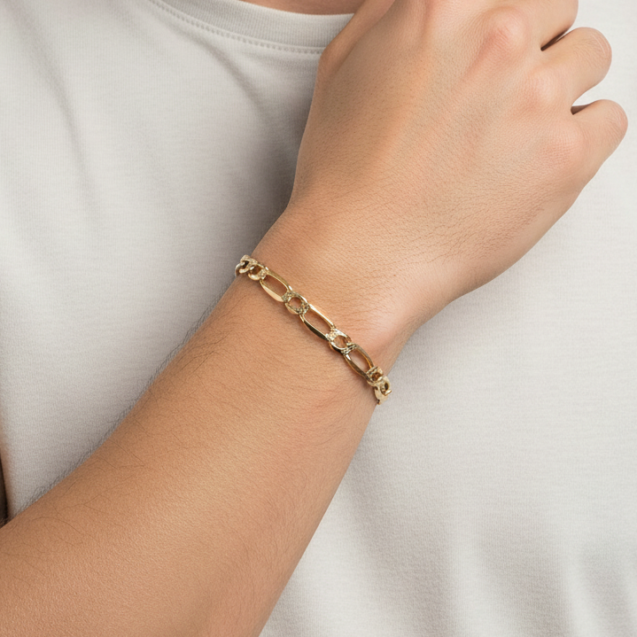 14K Yellow Gold 8.5" Diamond Cut Figaro Bracelet