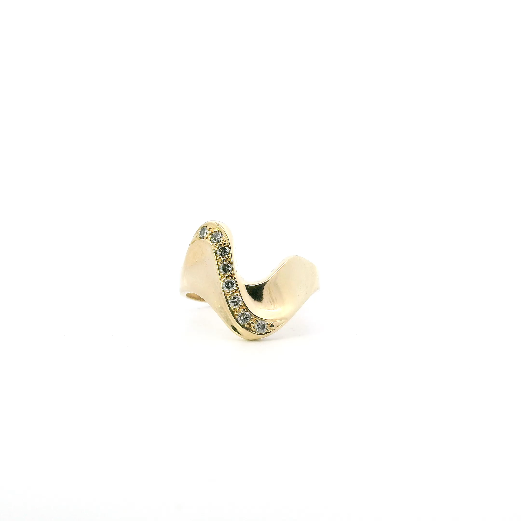 14K Yellow Gold Diamond Curved Womens Ring - 0.24ct