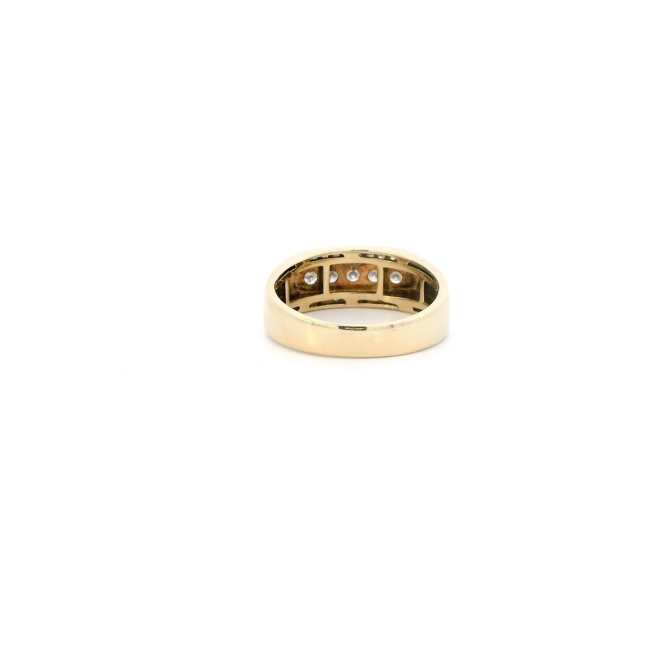 10K Yellow Gold Diamond Mens Ring - 0.59ct