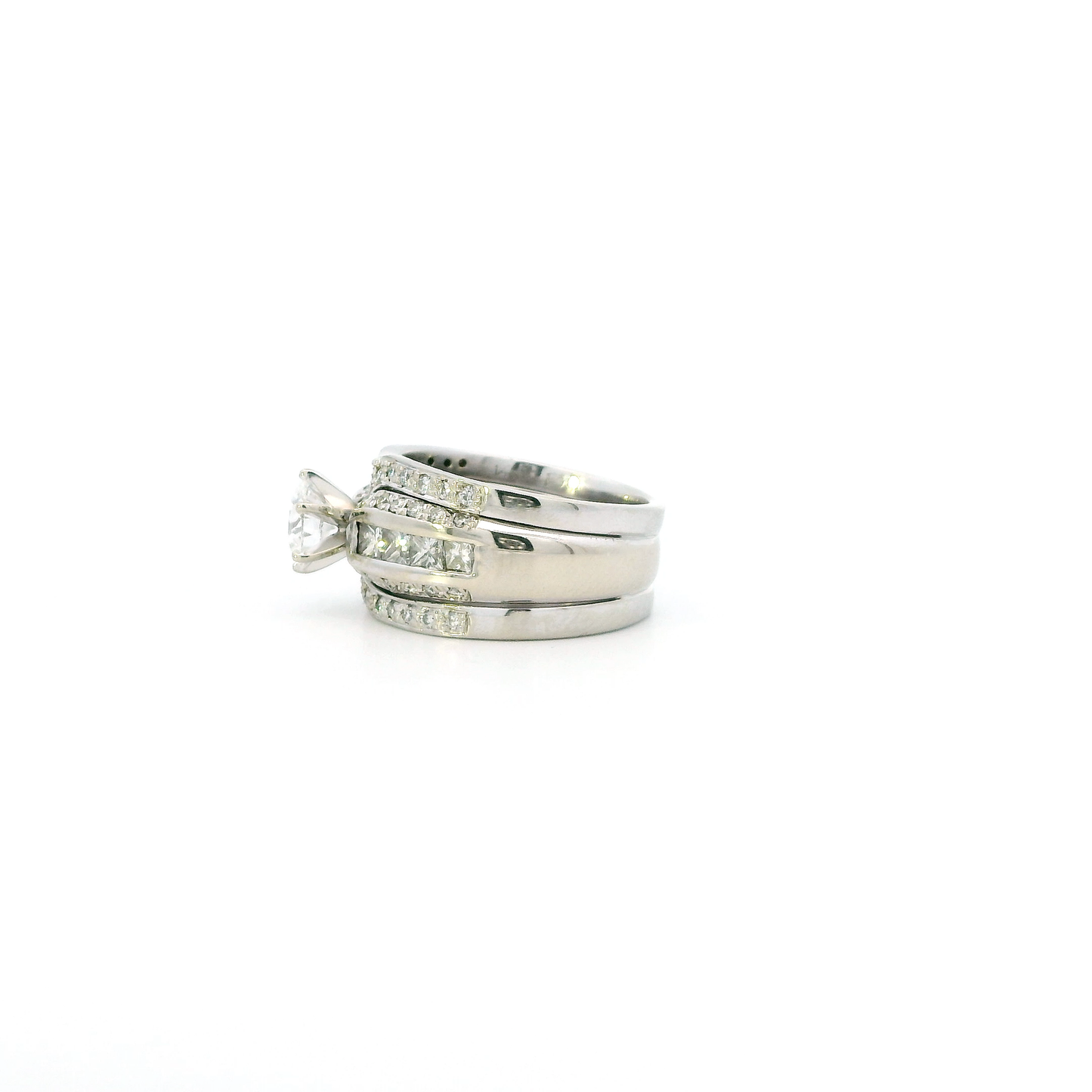 14K White Gold Diamond Womens Ring - 2.00ct