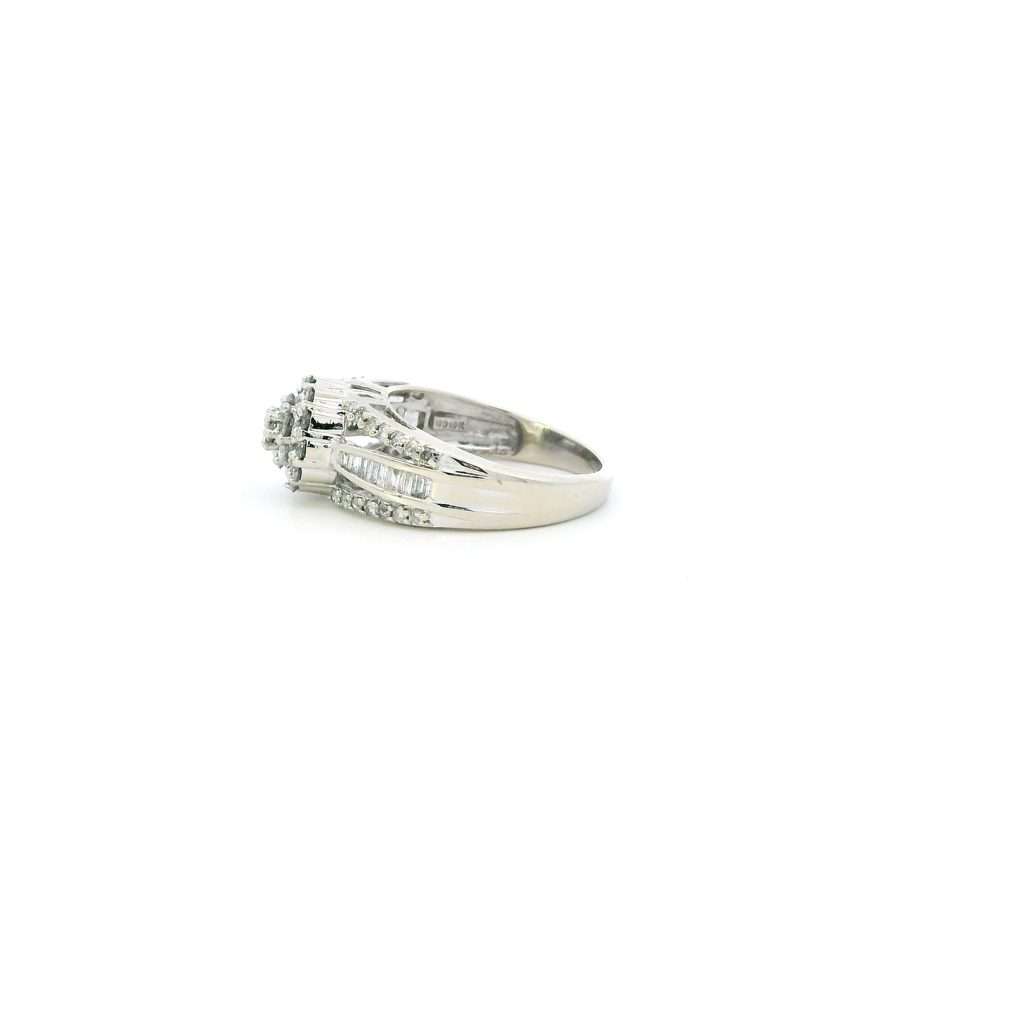 10K White Gold Diamond Women Ring - 0.87ct