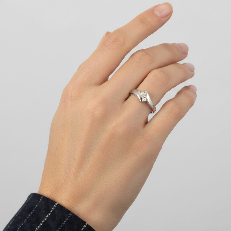10K White Gold Diamond Womens Ring - 0.03ct