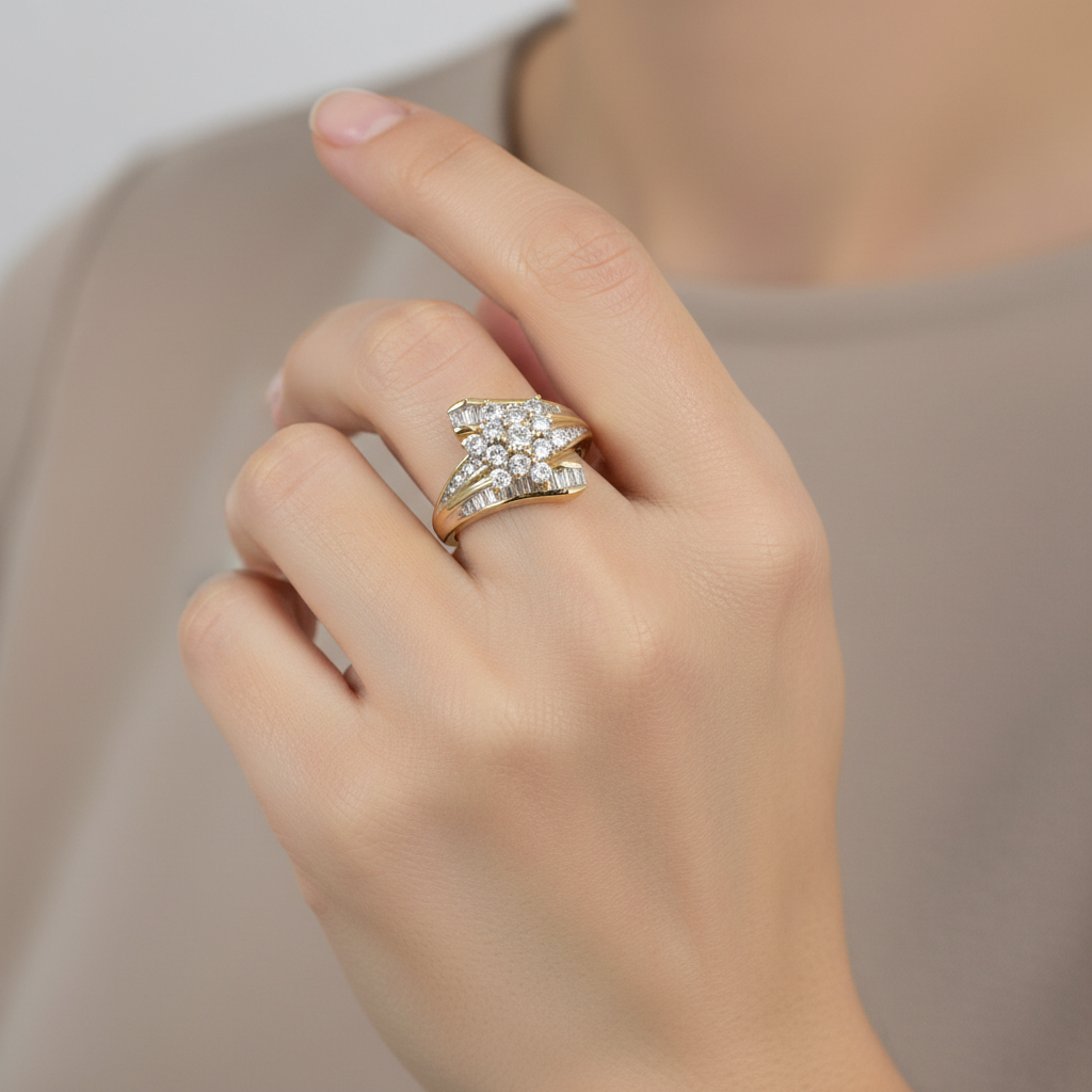 10K Yellow & White Gold Diamond Womens Ring - 1.00
