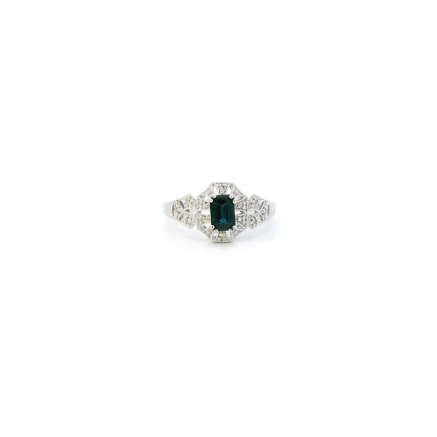 10K White Gold Blue Sapphire Womens Ring