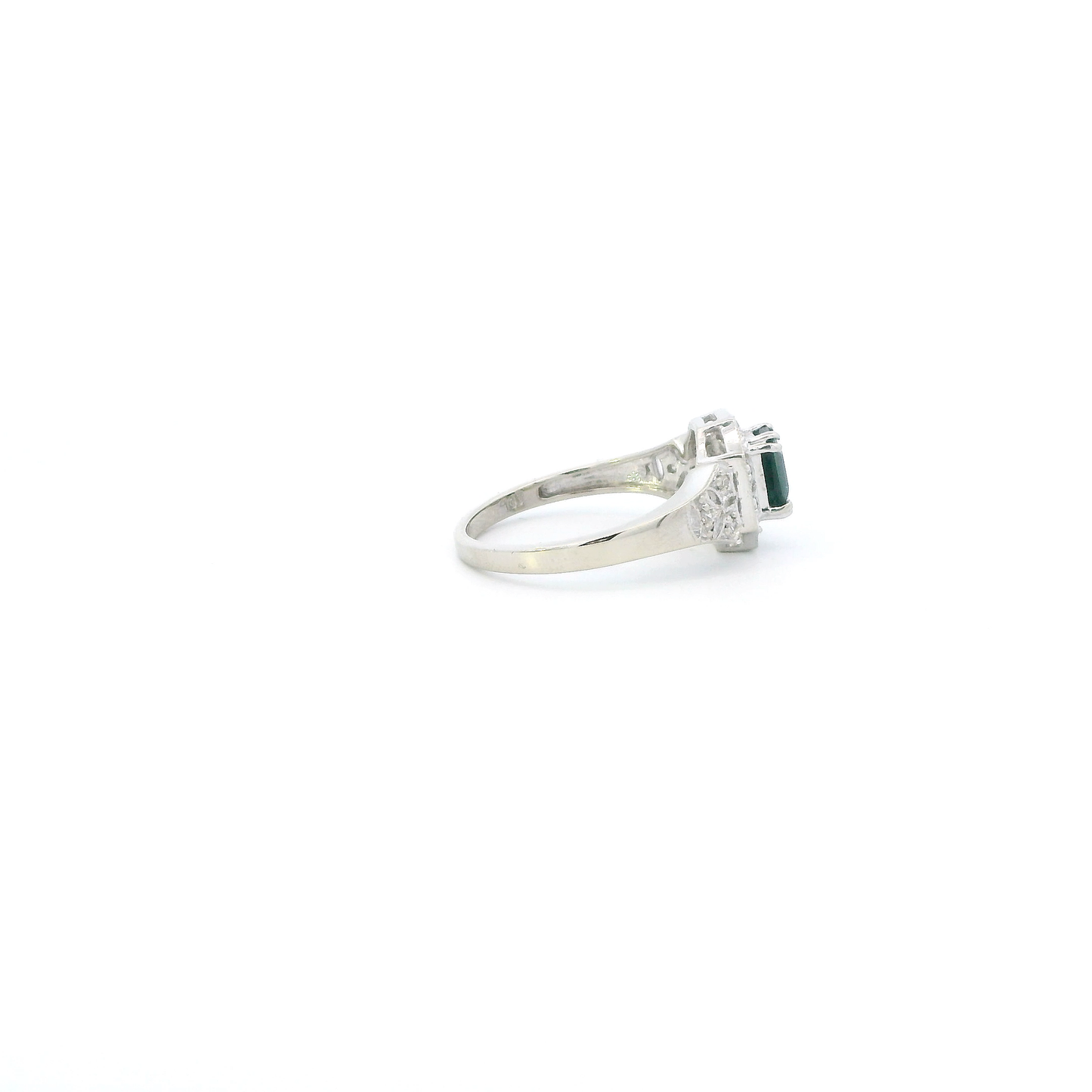 10K White Gold Blue Sapphire Womens Ring