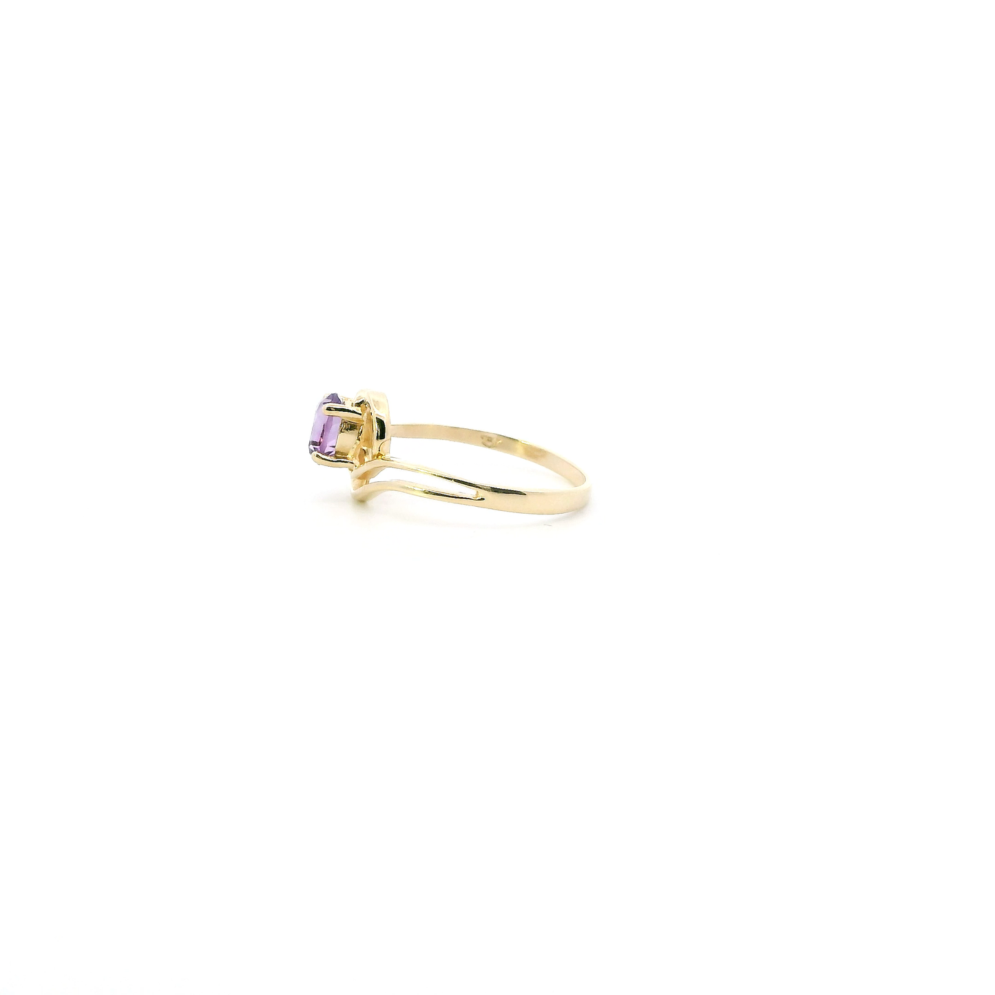 14K Yellow Gold Amethyst Womens Ring