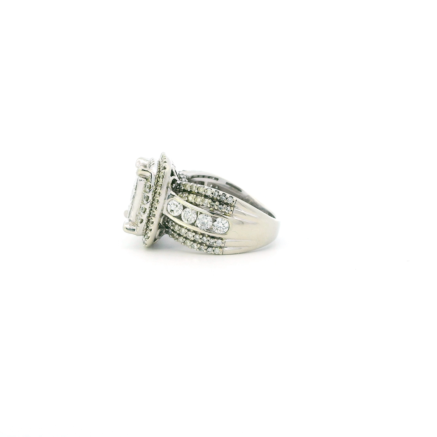 10K Yellow Gold Diamond Womens ring - 2.83ct