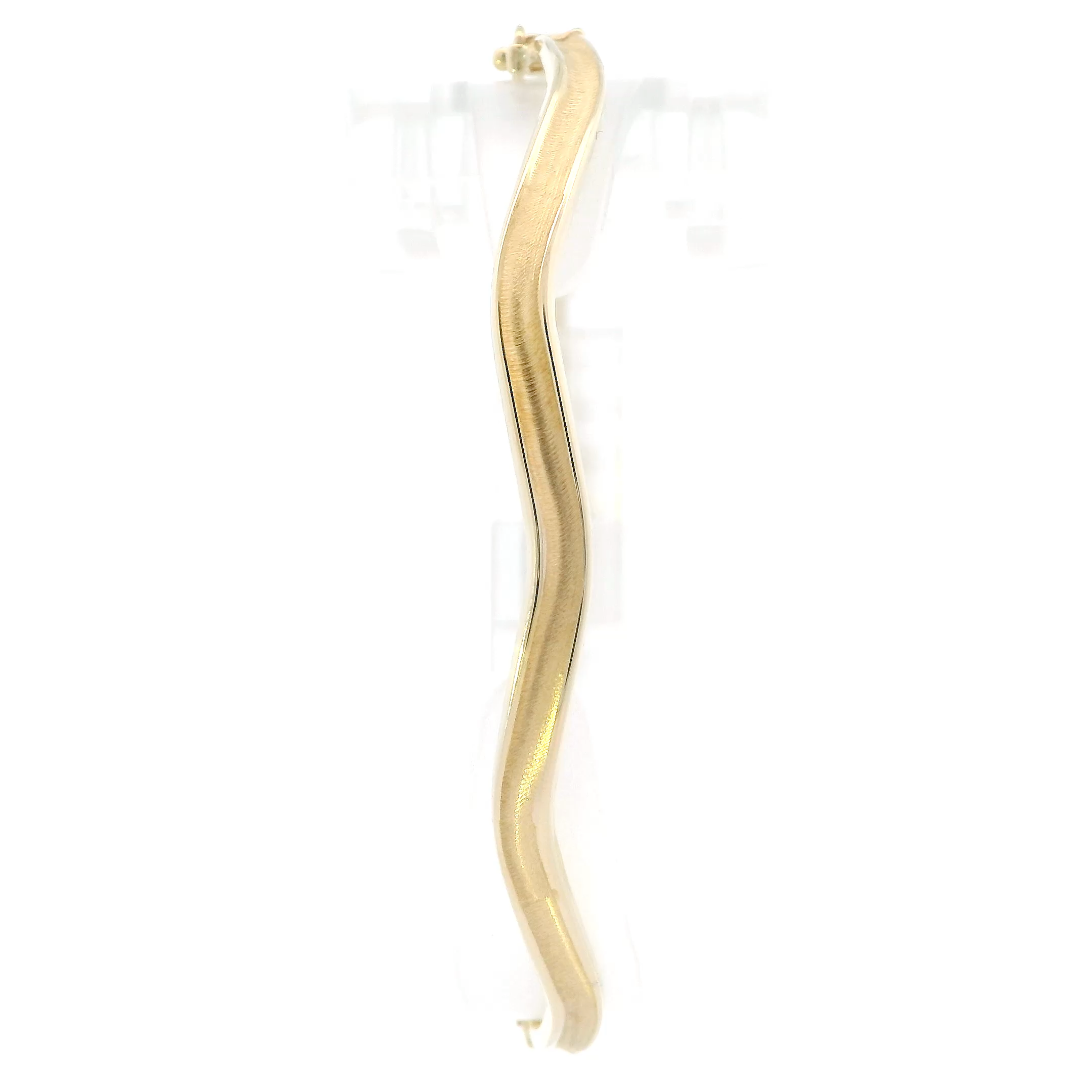 10K Yellow Gold Wavy Bangle Bracelet