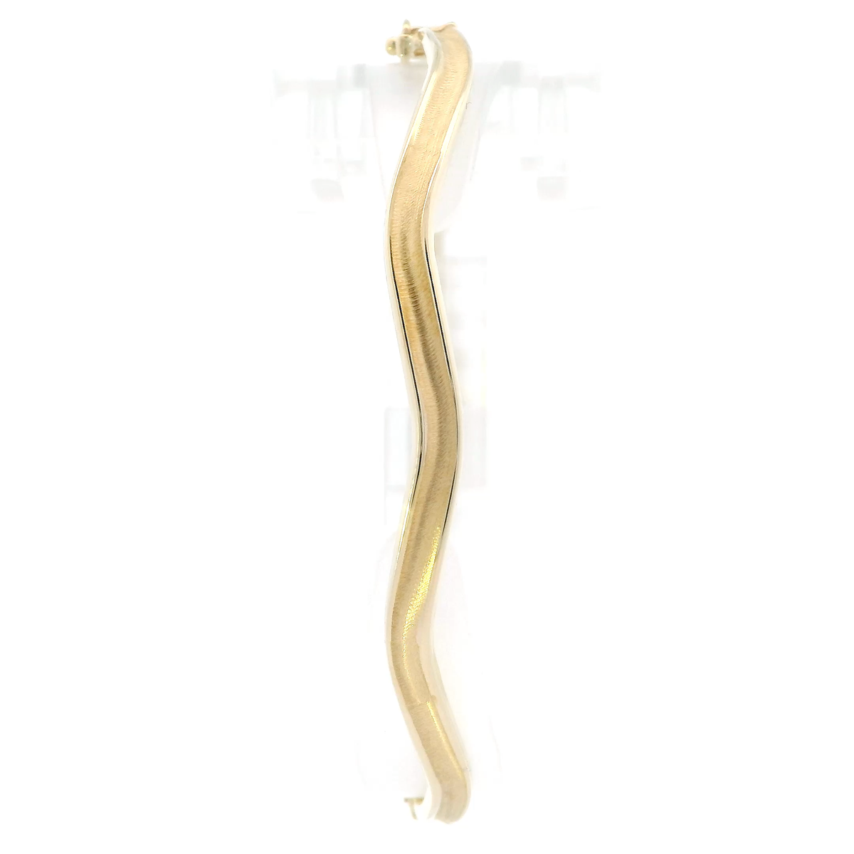 10K Yellow Gold Wavy Bangle Bracelet