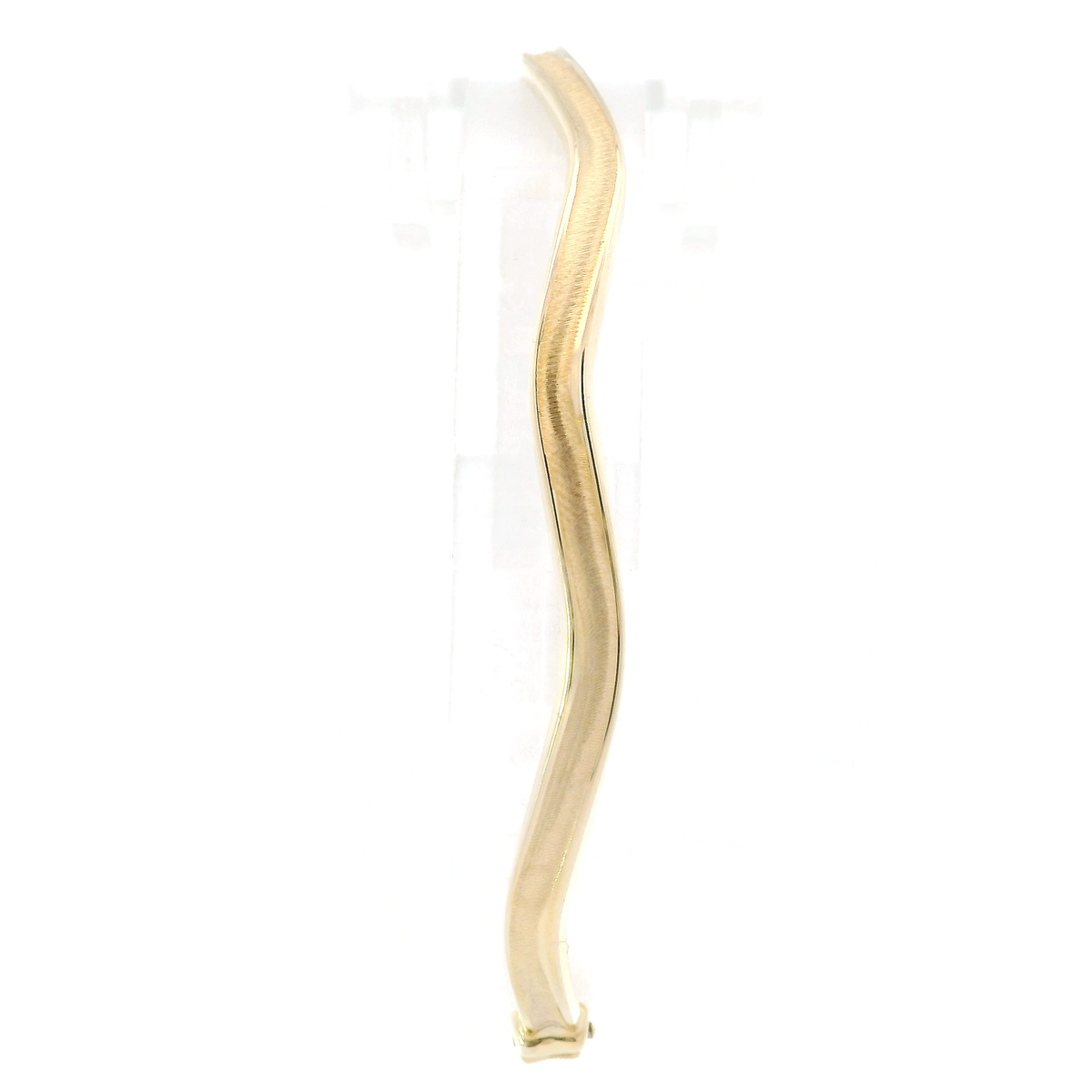 10K Yellow Gold Wavy Bangle Bracelet
